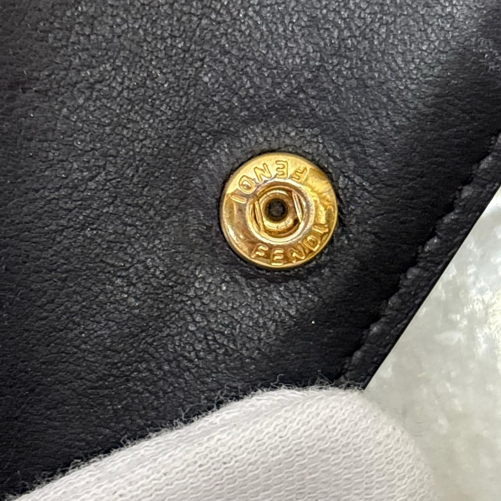 FENDI/バゲット マイクロ/三つ折り財布