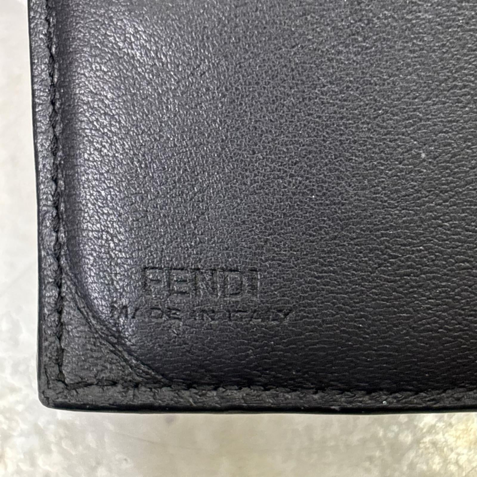 FENDI/バゲット マイクロ/三つ折り財布
