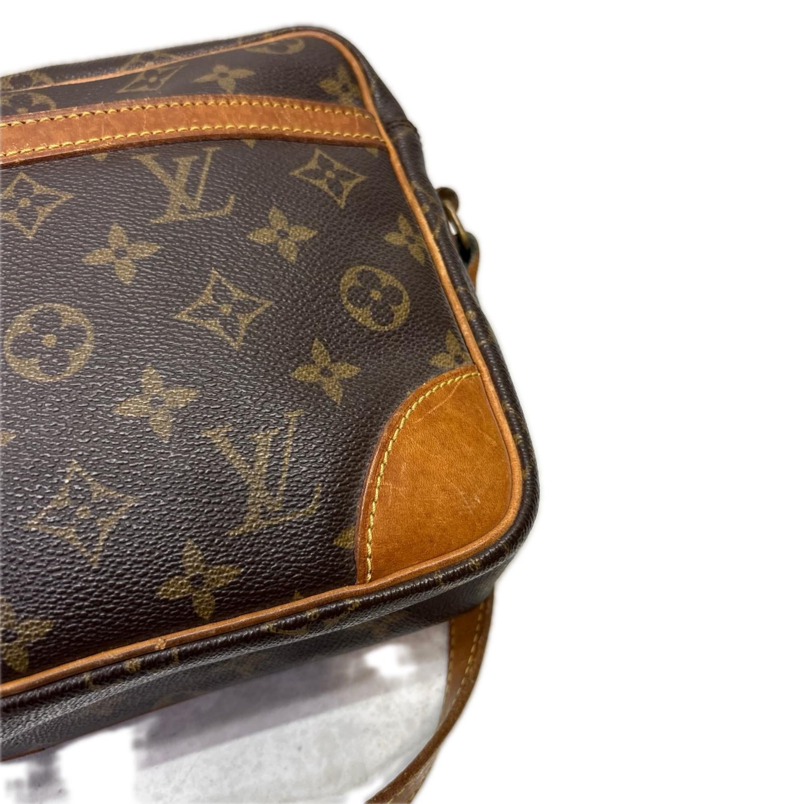 LV/トロカデロ30/M51272 M51272