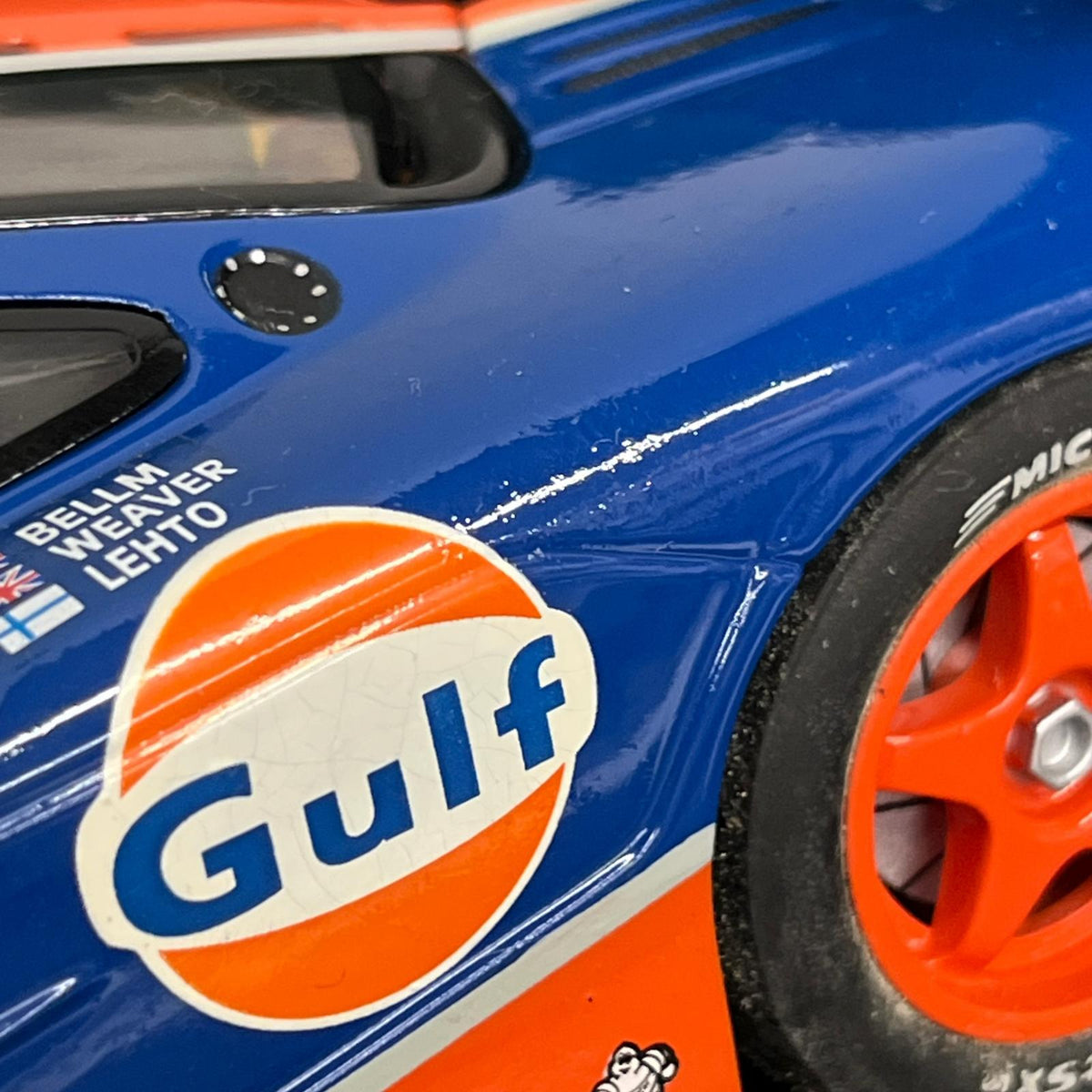 UT MODEL マクラーレン F1 GTR スケールカー