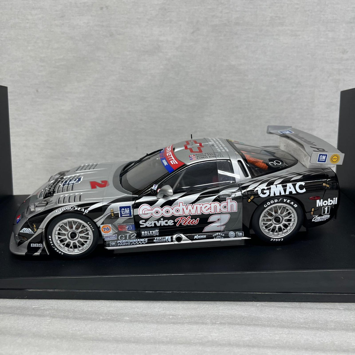 AUTOart シボレー コルベット C5-R AUTOart スケールカー