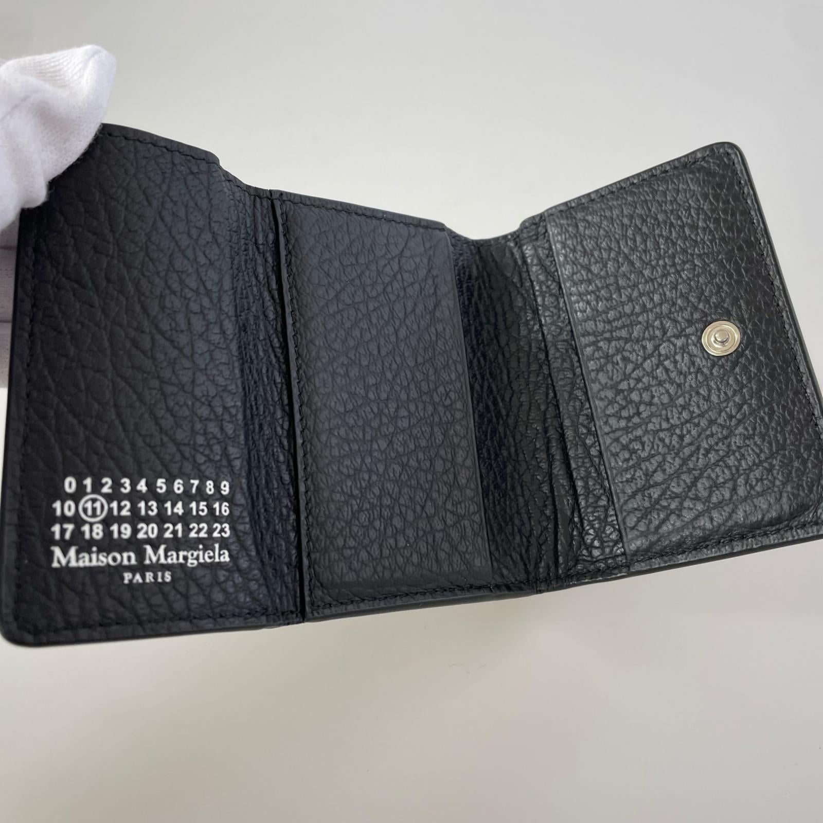 コンパクトウォレット 3つ折り財布 黒 ブラック