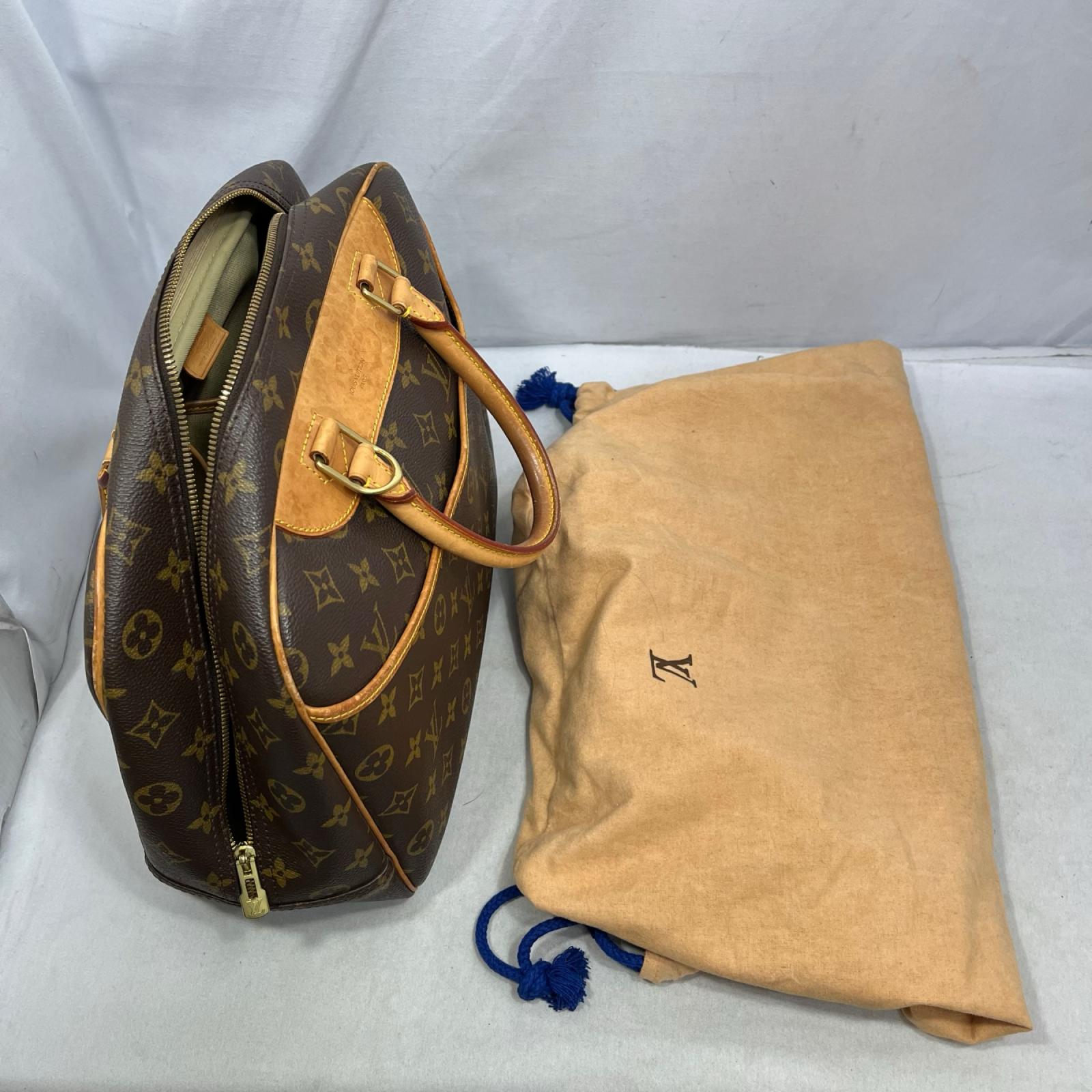 LV モノグラム トゥルーヴィル M42228