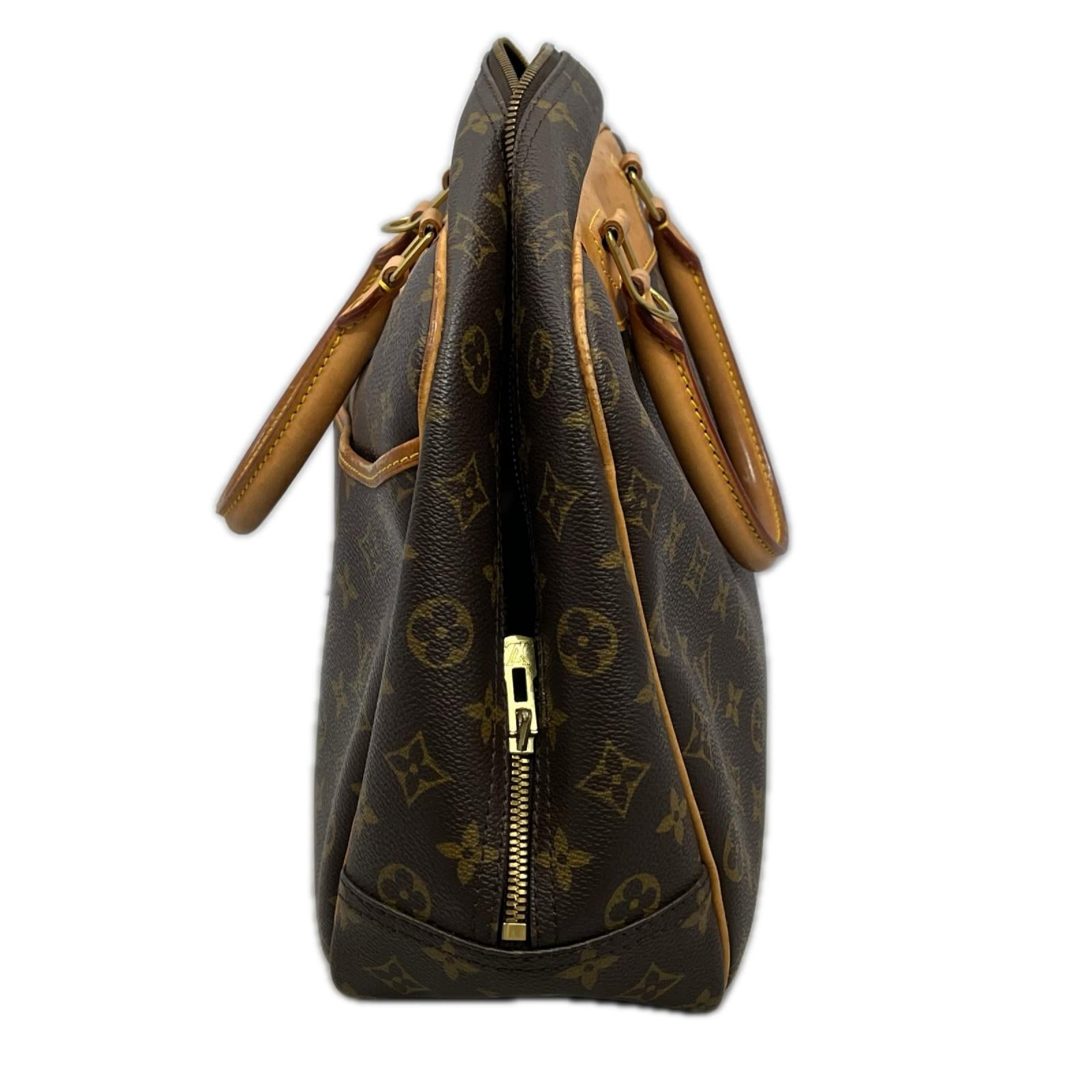 LV モノグラム トゥルーヴィル M42228