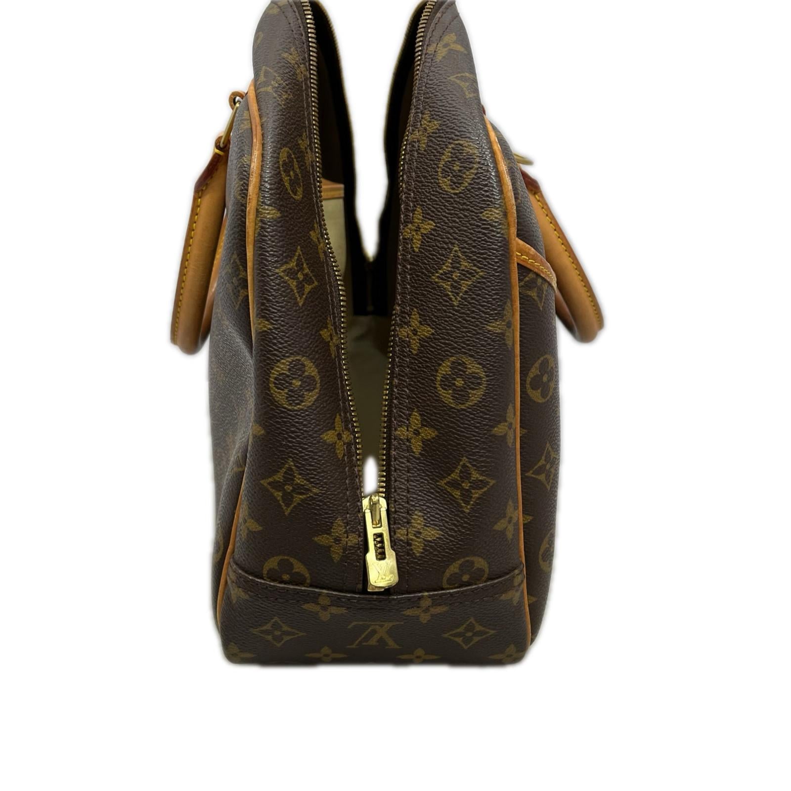 LV モノグラム トゥルーヴィル M42228