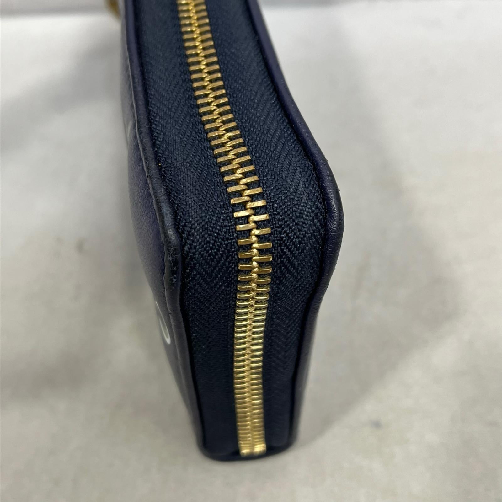 LV クッサン ジッピーウォレット M82642