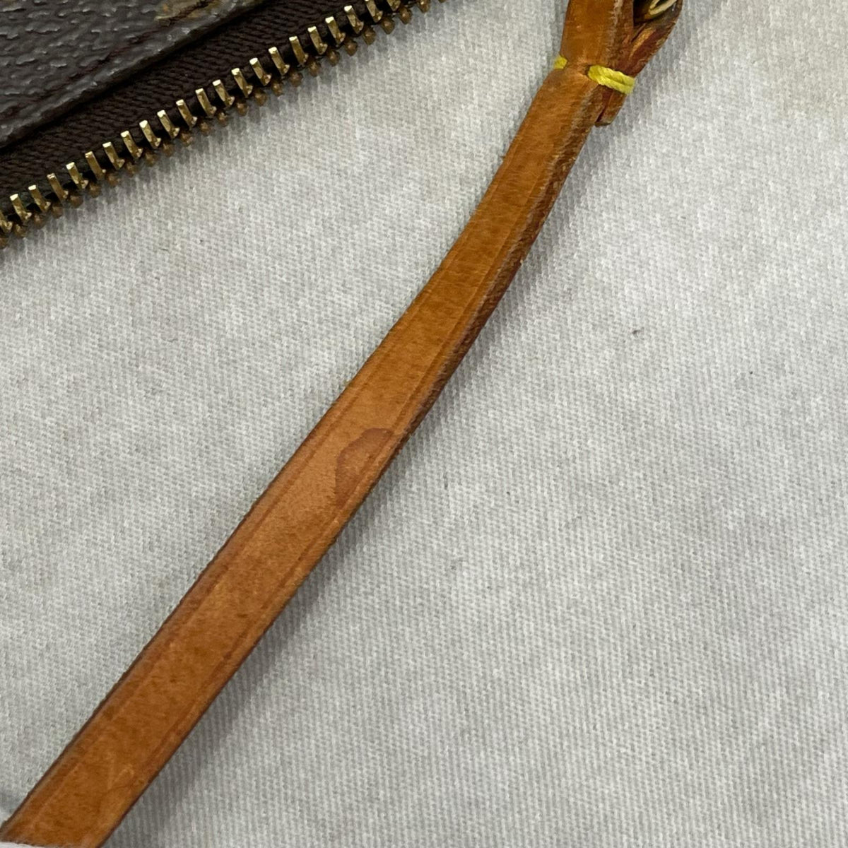 LV アクセソワール