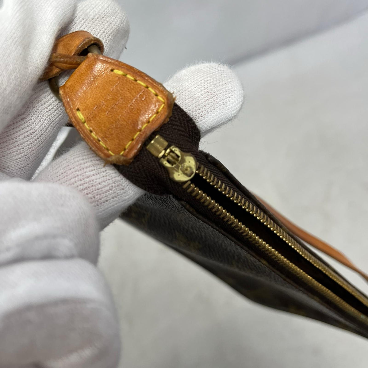 LV アクセソワール