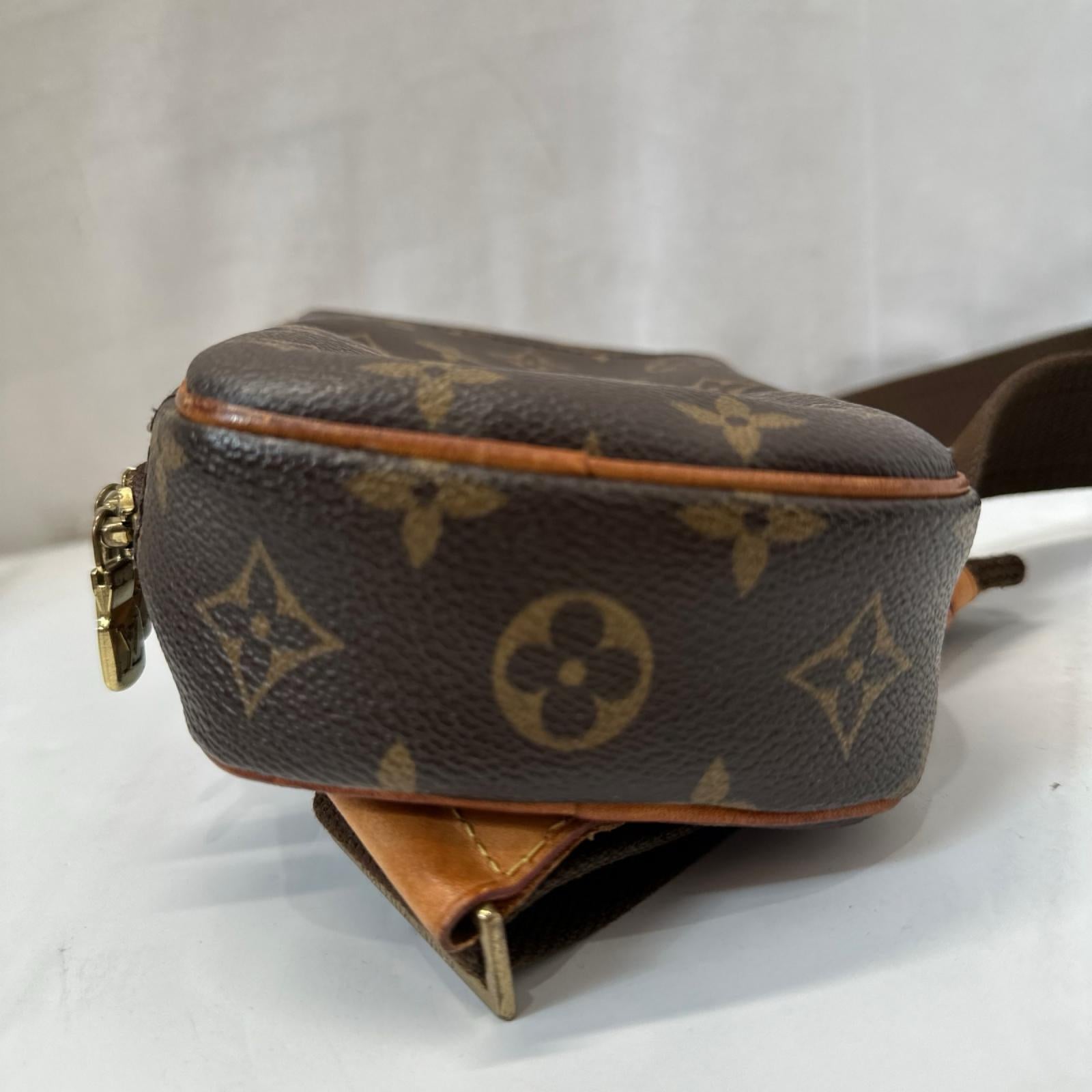 LV モノグラム・ポシェット・ガンジュ M51870