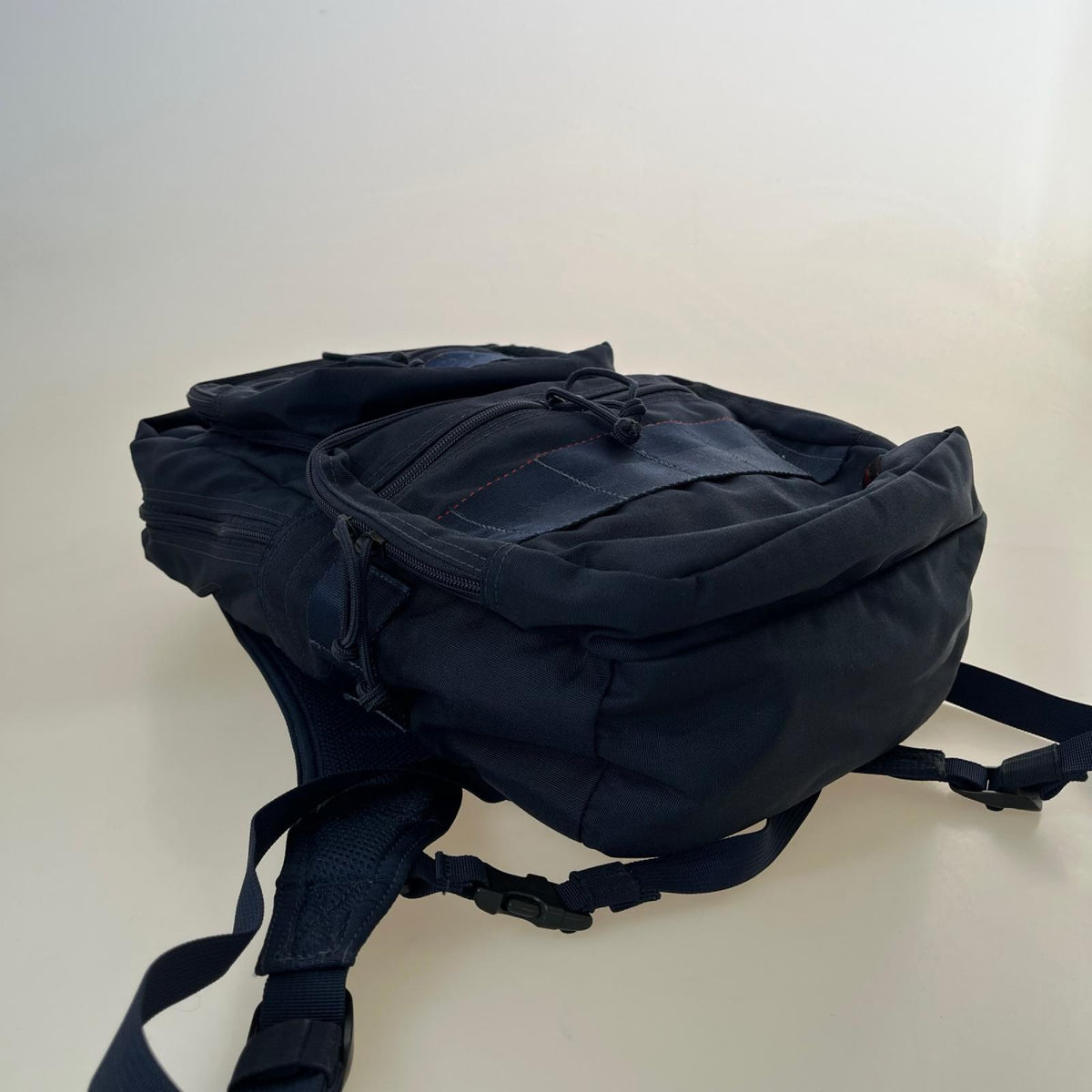 リュック・デイパック COMPACT PACK MWGEN II 紺 ネイビー