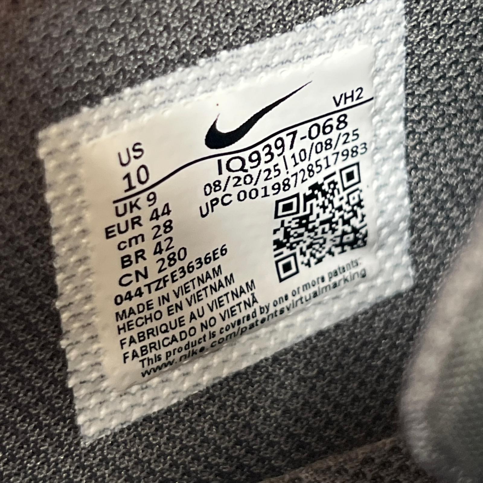 スニーカー AIR MAX EXCEE 28㎝ 28cm (US10 UK9 1/2 EU46) グレー
