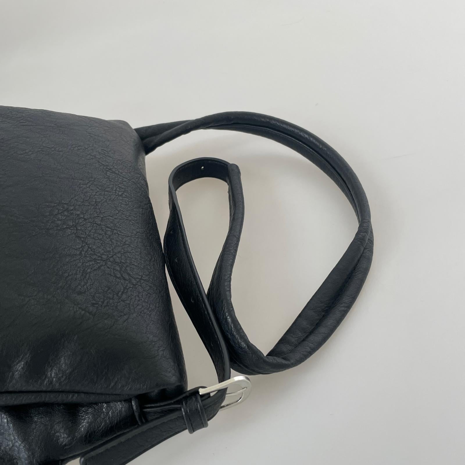 ショルダーバッグ SINSS FLAP MINI ブラック ブラック