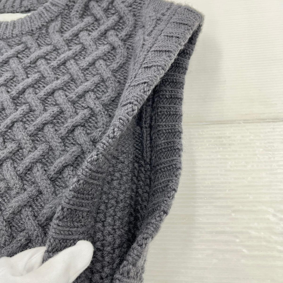 ニット walenode Mongolian wool アランベスト (1) 1