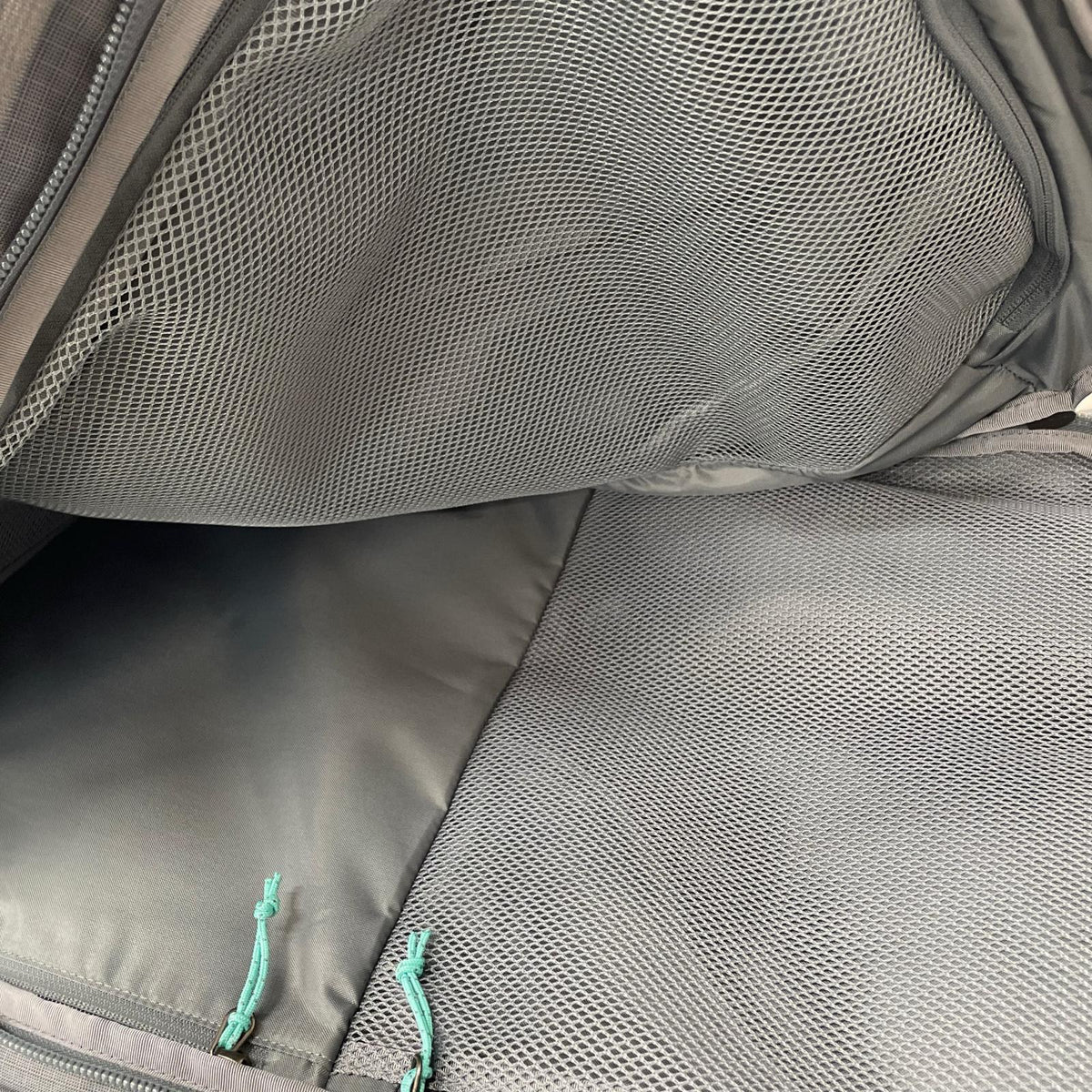 リュック・デイパック 55L BLACK HOLE DUFFEL