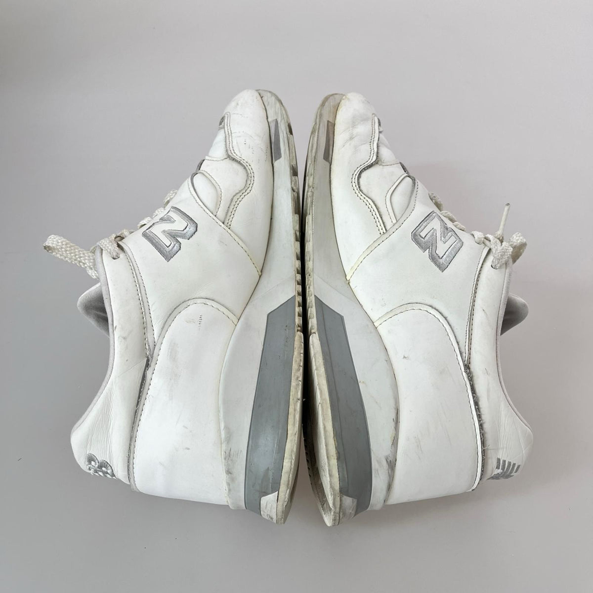 スニーカー m1500whi ホワイト