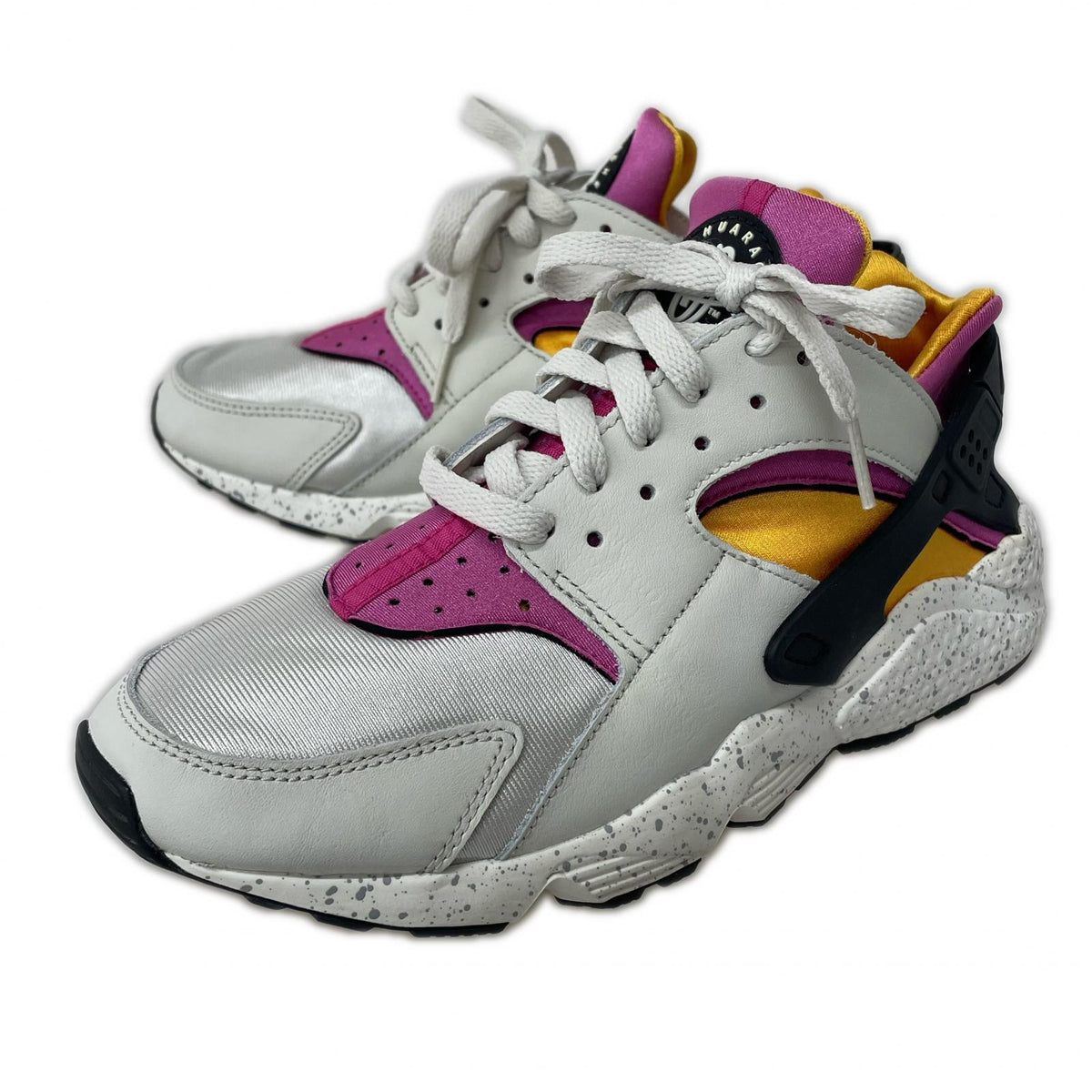 スニーカー AIR HUARACHE (27.0cm) DD1068-003 27cm (US9 UK8 1/2 EU44) ホワイト
