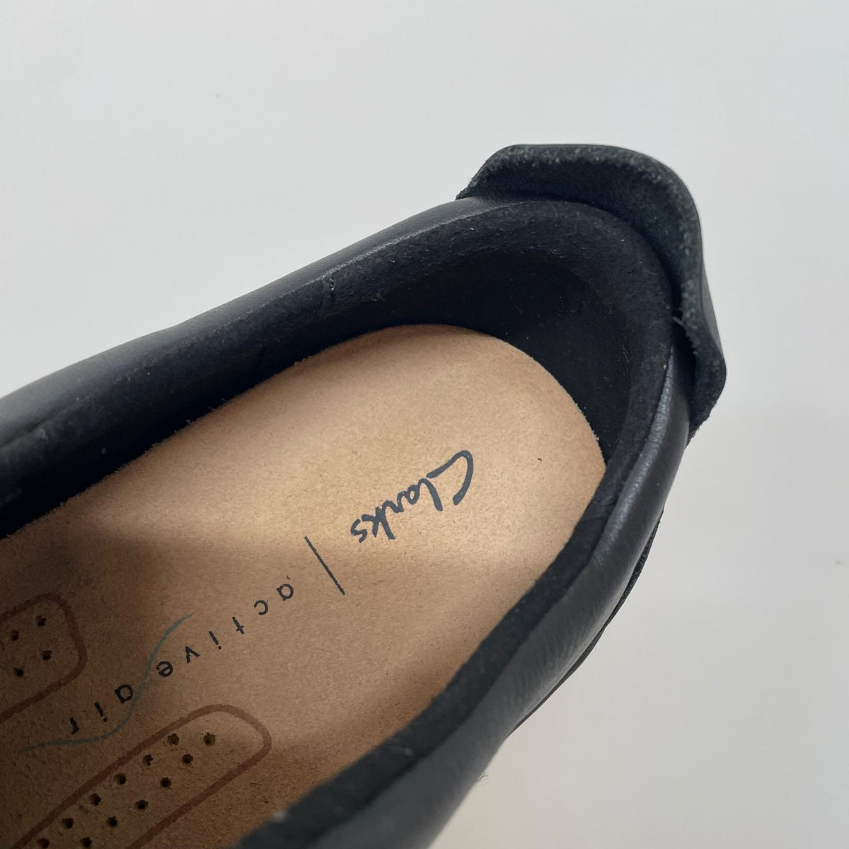 スニーカー Clarks ベルクロローカットスニーカーBK ブラック