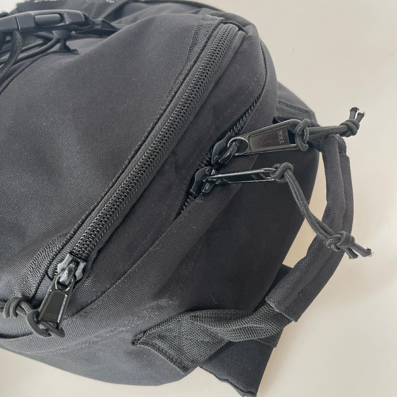 リュック・デイパック kickflip backpack ブラック ブラック