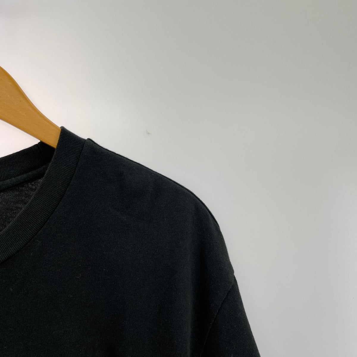 半袖Ｔシャツ Raised Script S/S Top 黒 (XL) ブラック