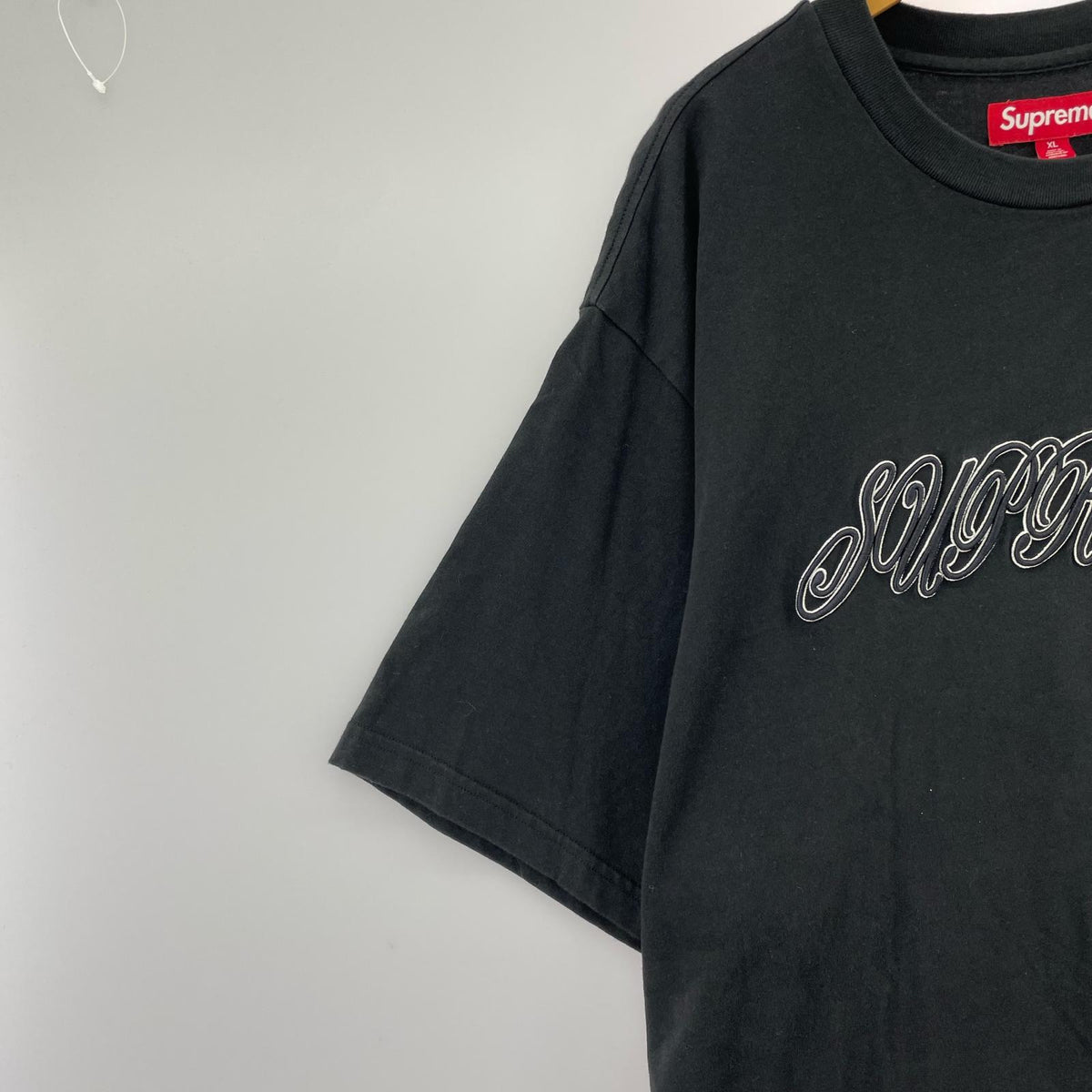半袖Ｔシャツ Raised Script S/S Top 黒 (XL) ブラック