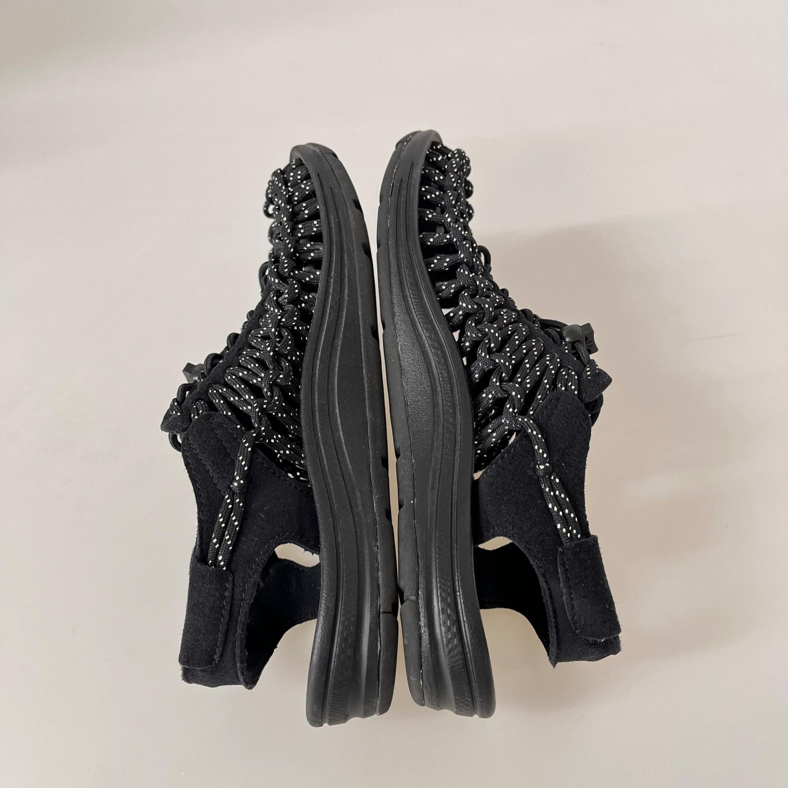 その他靴 KEEN UNEEK BLACK/SILVER 23.5cm ブラック 23.5cm (US5 1/2 UK5 EU37) ブラック