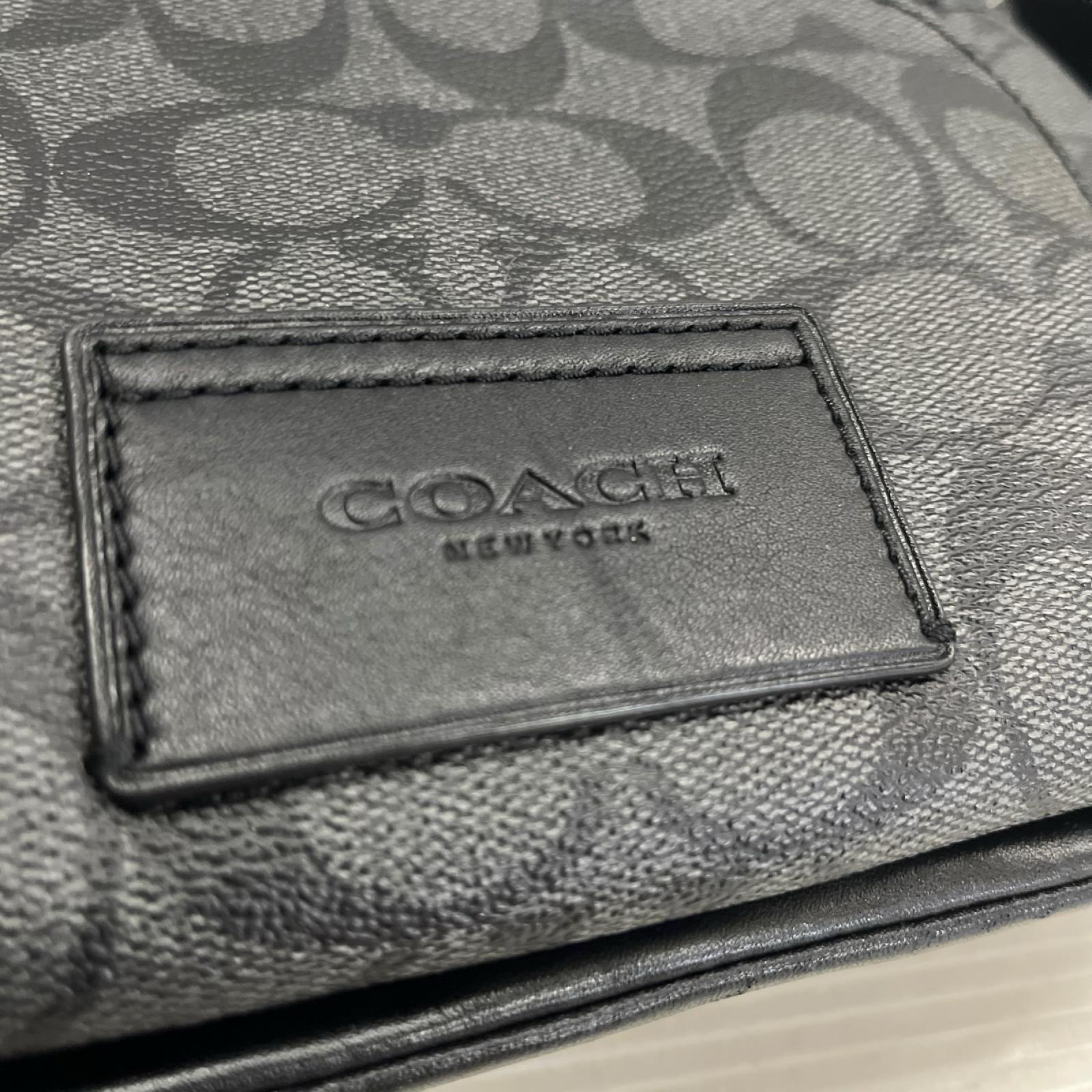 COACH C3765