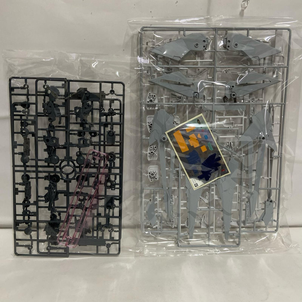 HG 1/144 アリュゼウス BANDAI ガンプラ