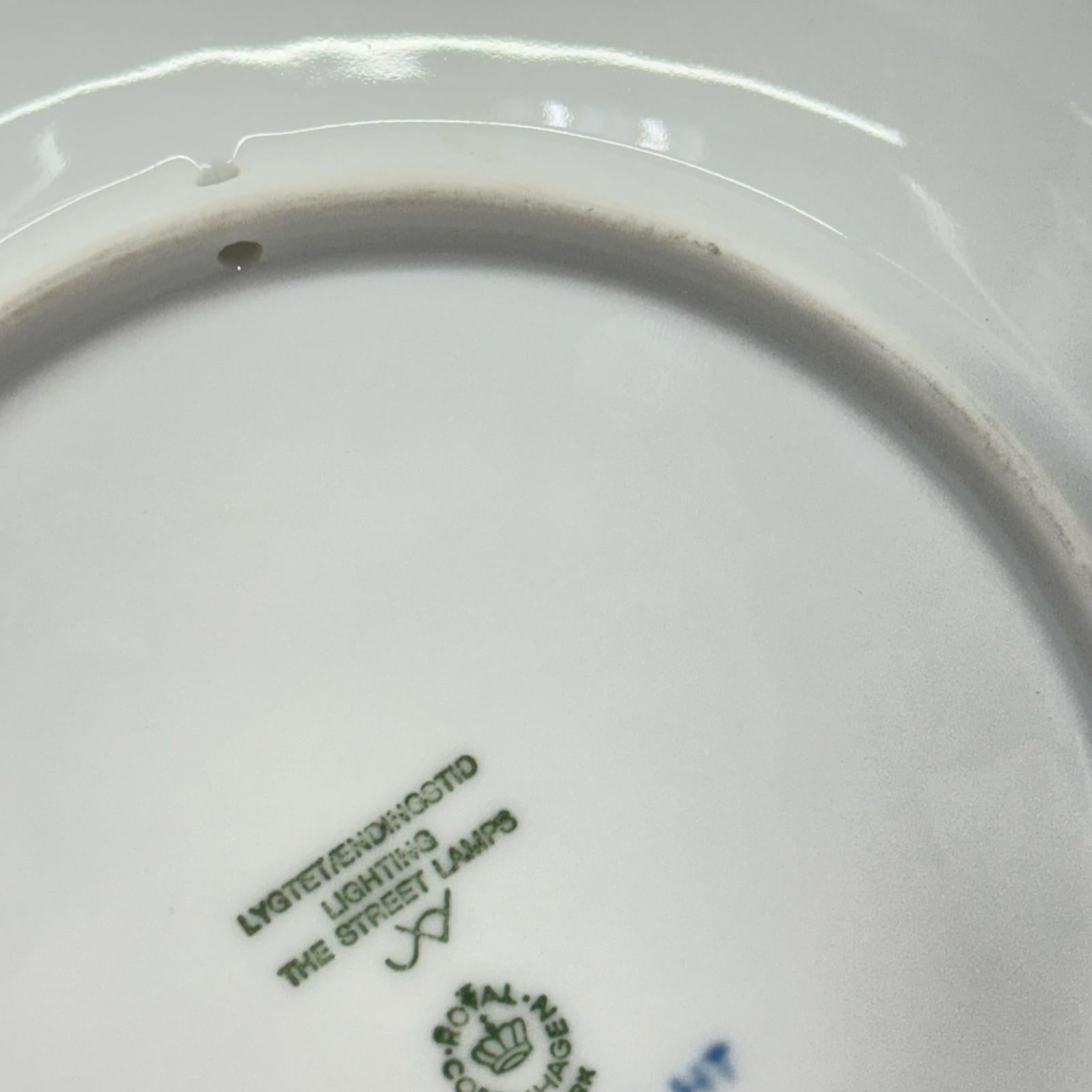 ROYAL COPENHAGEN/イヤープレート/街灯を灯す頃 ROYAL COPENHAGEN 生活雑貨