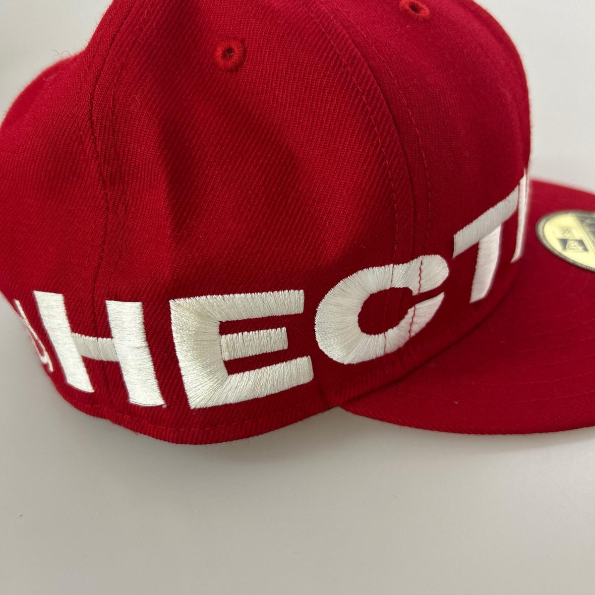 キャップ realmadHECTIC × NEW ERA cap レッド