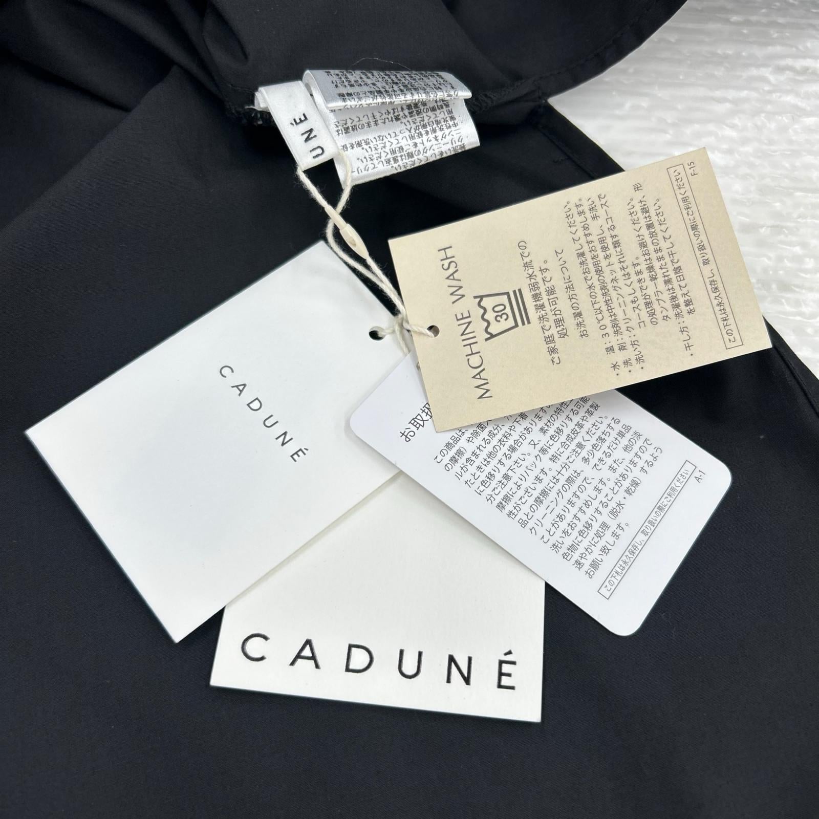半袖Ｔシャツ CADUNE/ﾎﾞﾘｭｰﾑｽﾘｰﾌﾞﾌﾞﾗｳｽ/黒 36