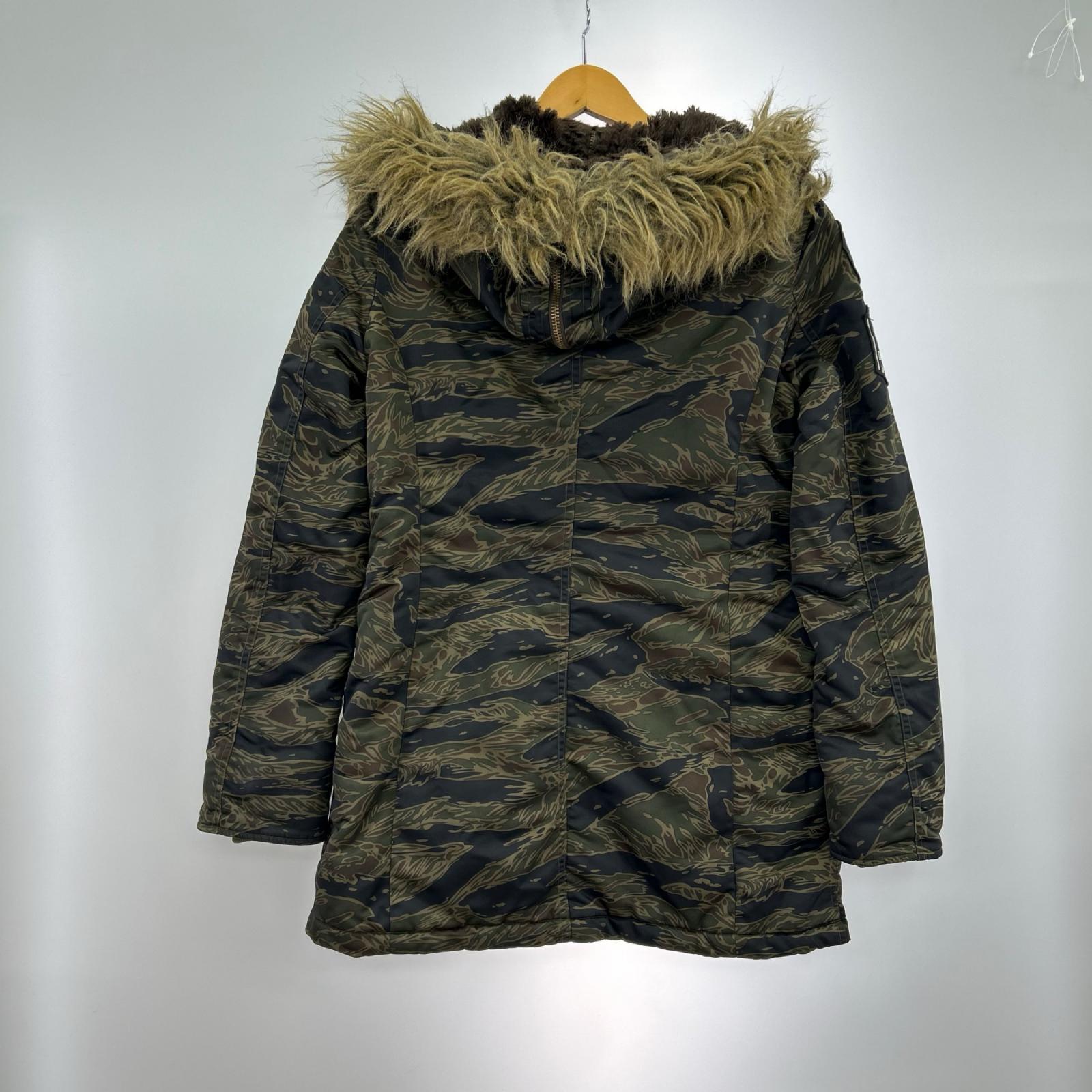 ジャケット primaloft カモフラ F マルチカラー
