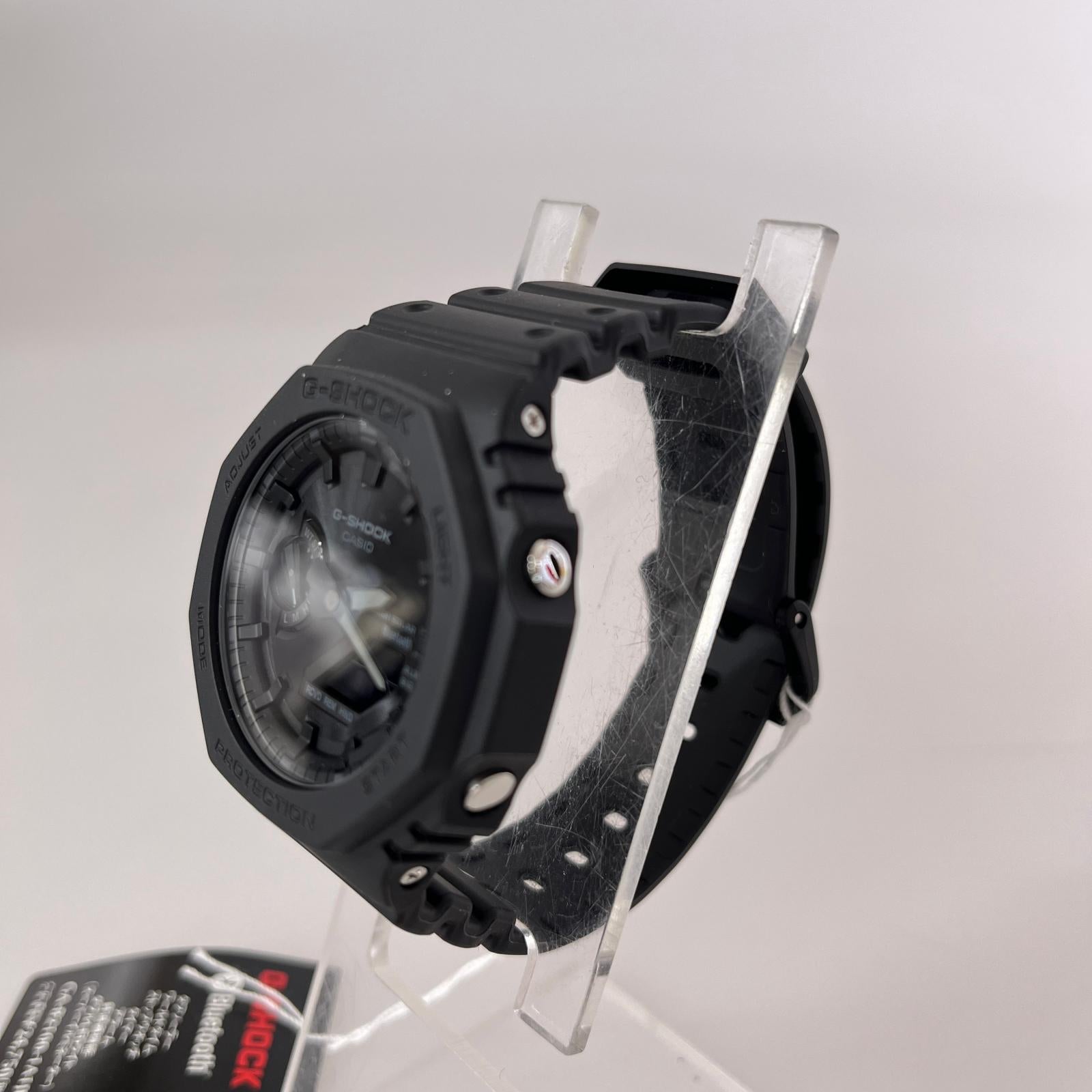 腕時計 CASIO 5689 Bluetooth対応 ソーラー ブラック