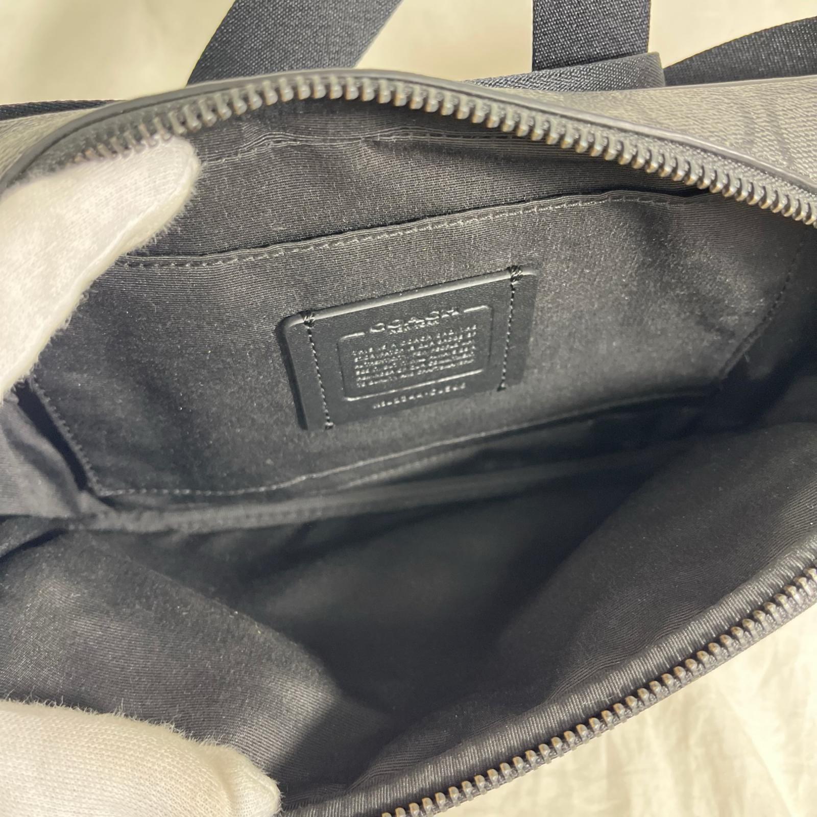 COACH ボディバッグ シグネチャー エリアス クロスボディ CJ510