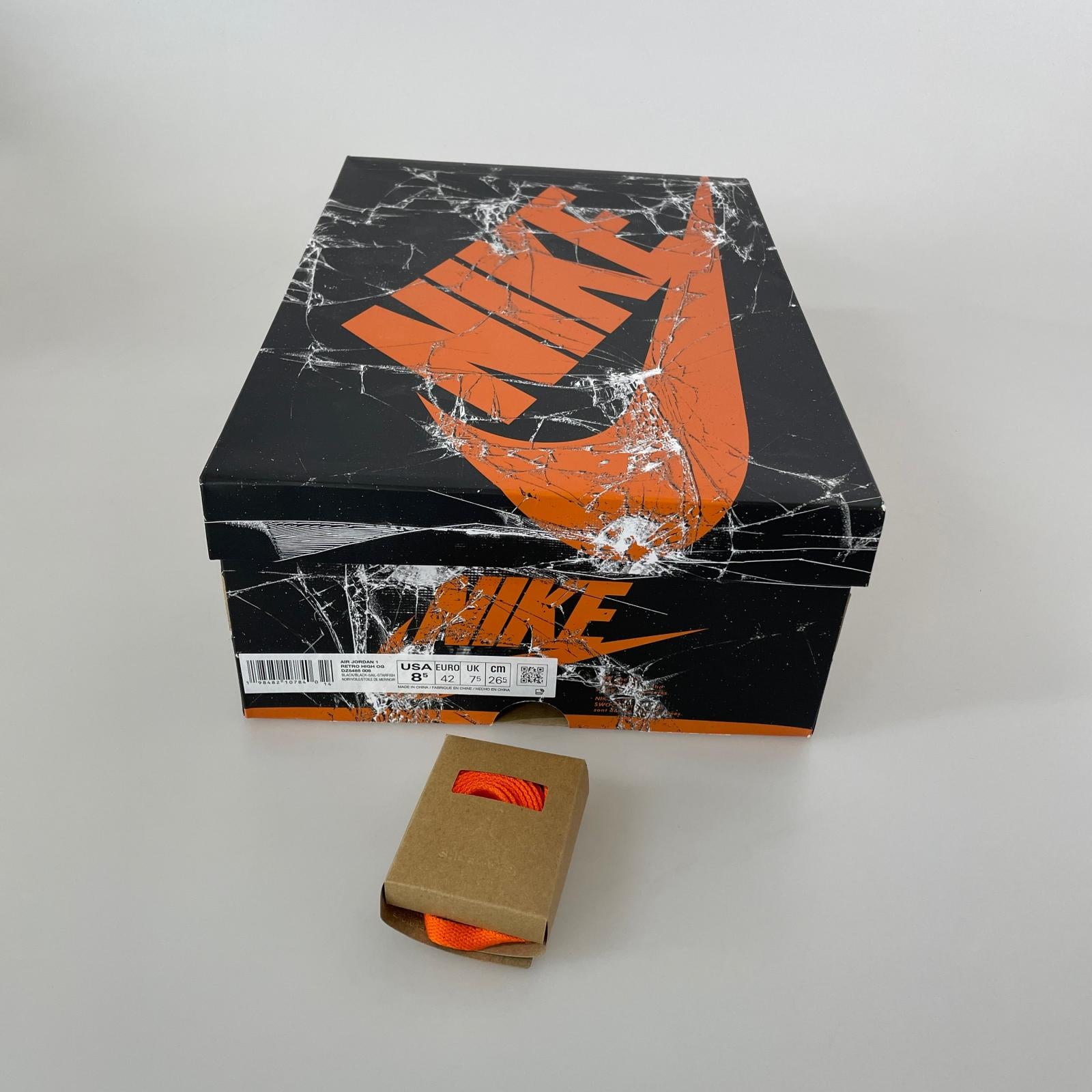 スニーカー AIR JORDAN 1 RETRO OG 　DZ5485‐008 26.5 26.5cm (US8 1/2 UK8 EU43)