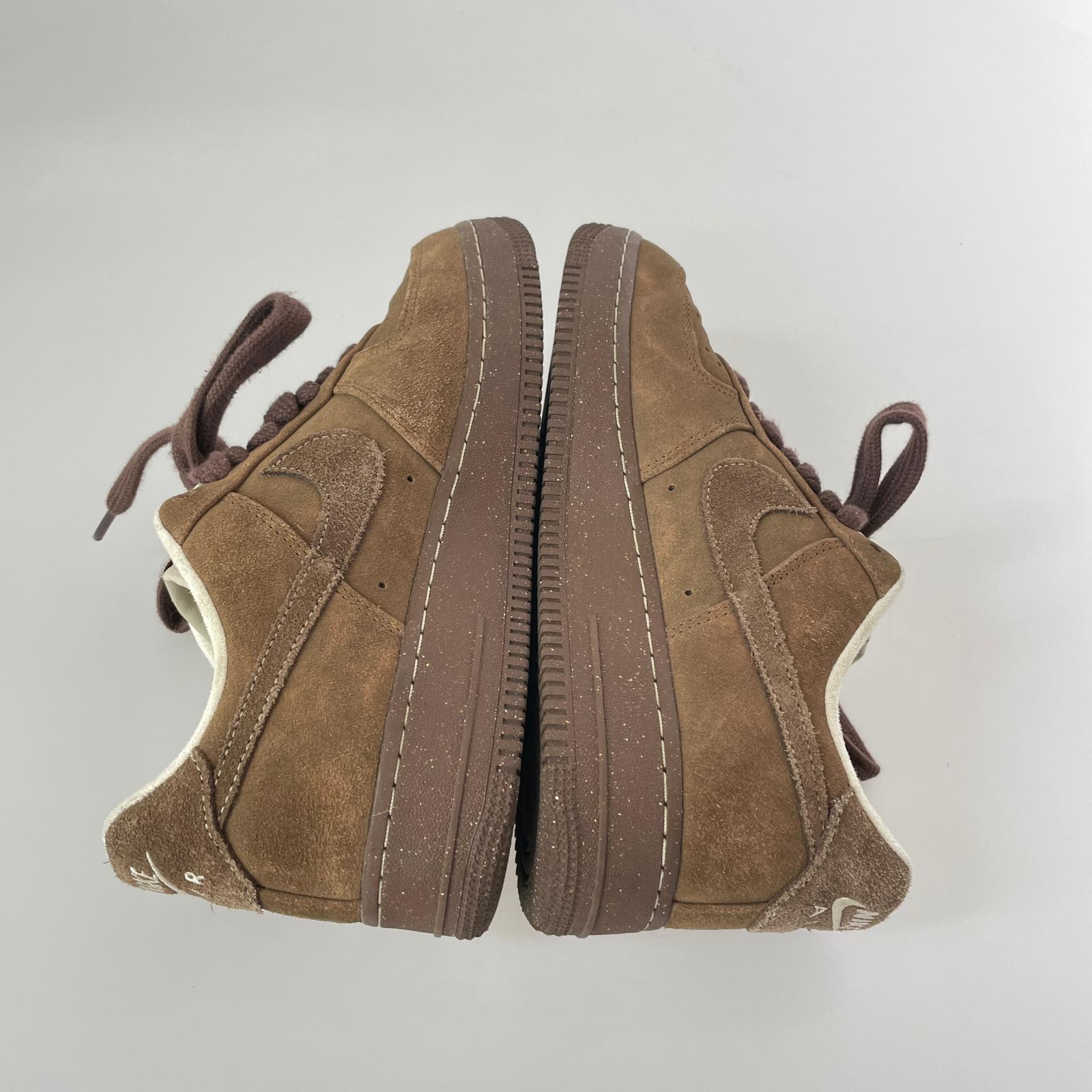 スニーカー WMNS Air FORCE 1 '07 CACAO WOW 茶 27cm 27cm (US9 UK8 1/2 EU44) ブラウン
