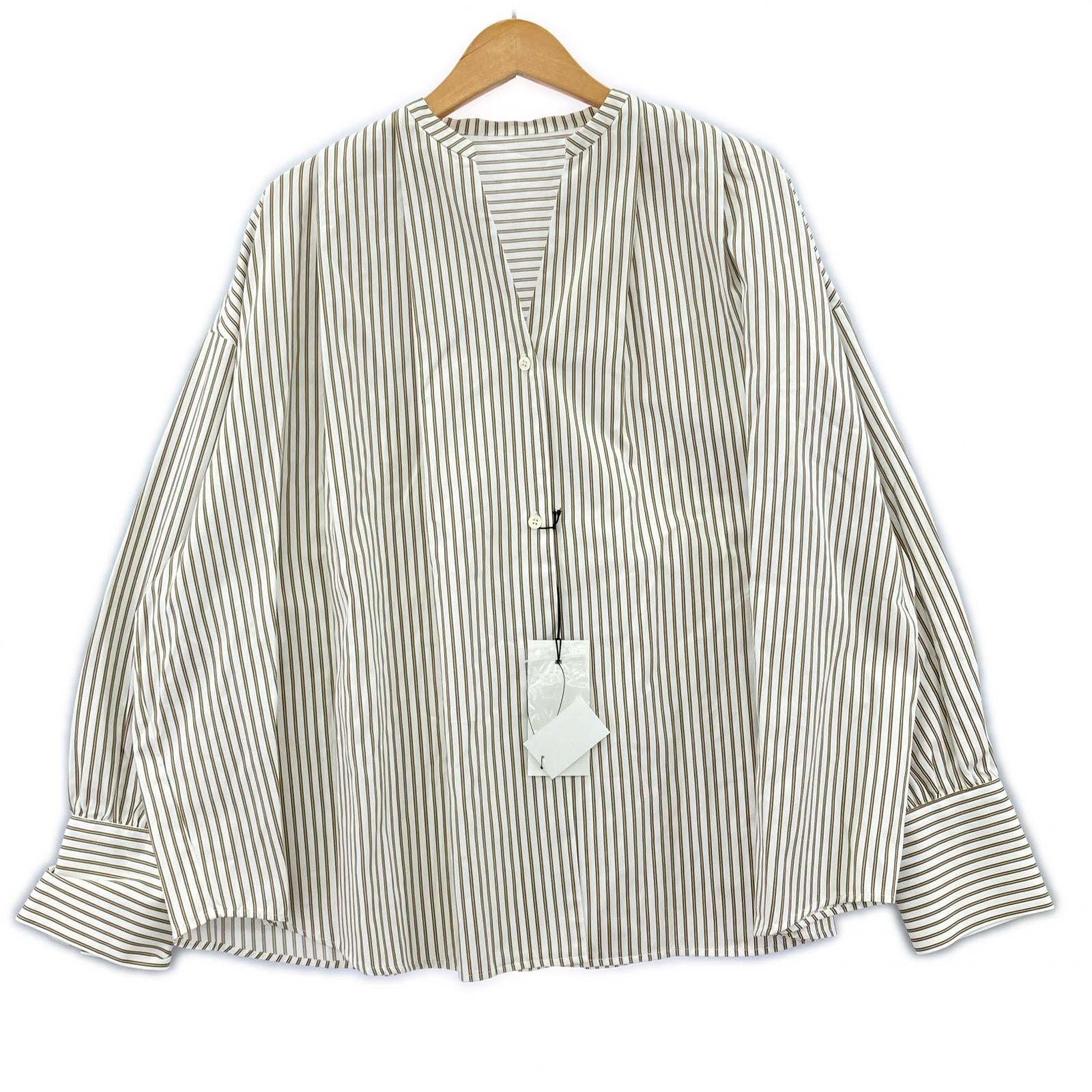 長袖シャツ Flowing tunic tops フリー