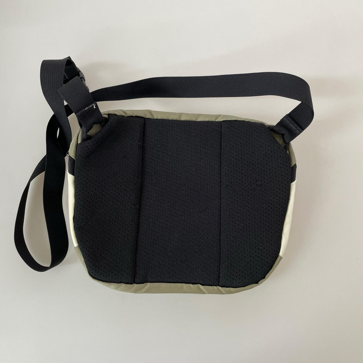 ボディバッグ BEAMS別注　Mantis 2 Waist Pack※状態 ブラック