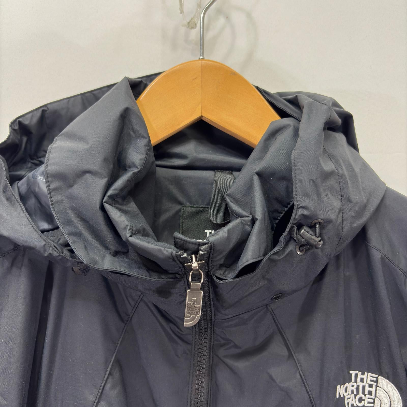 マウンテンパーカー Chimney Wind Jacket
