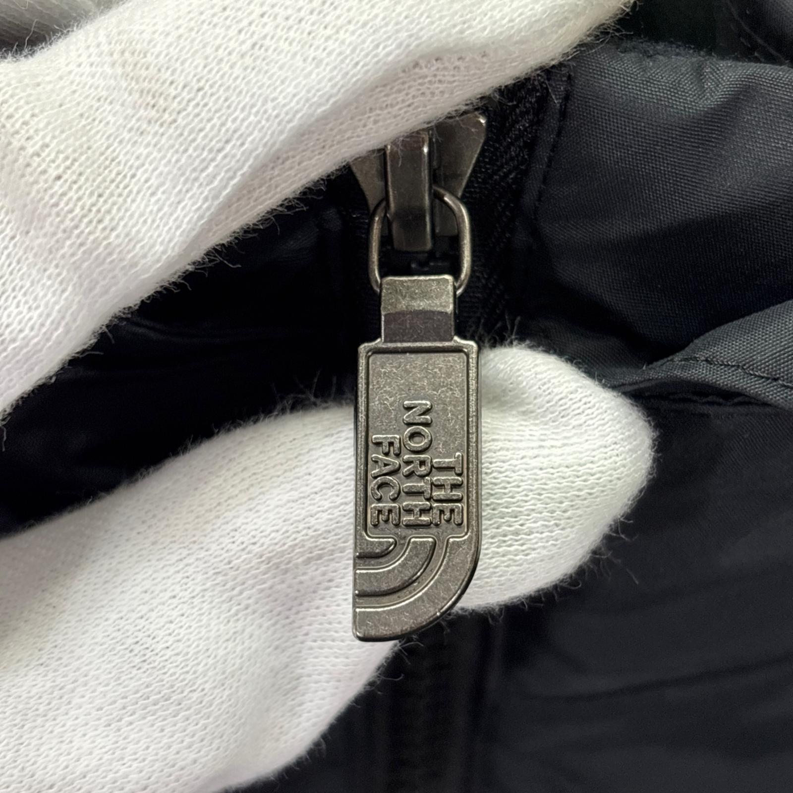 マウンテンパーカー Chimney Wind Jacket