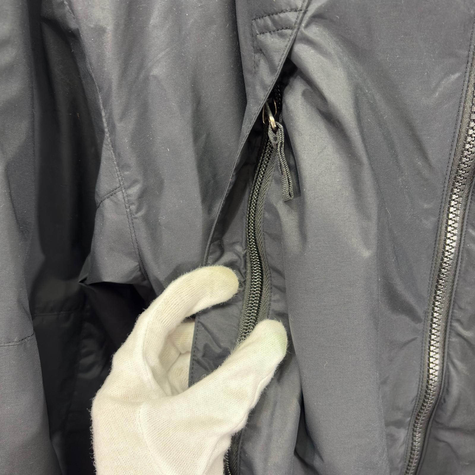 マウンテンパーカー Chimney Wind Jacket