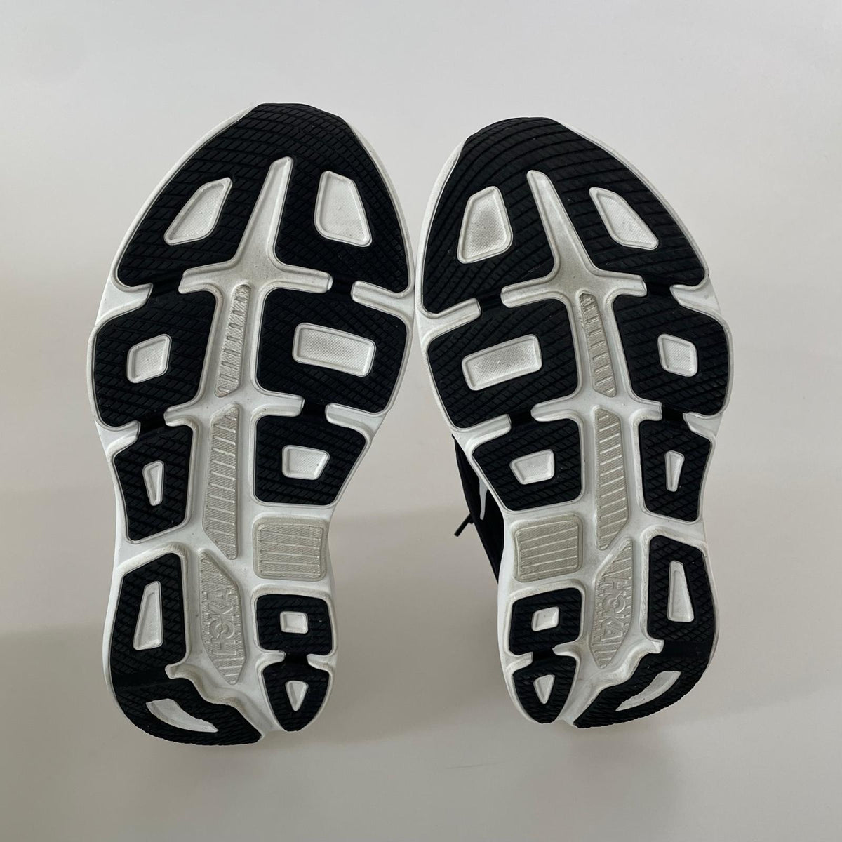 スニーカー Bondi 9 Wide 28cm (US10 UK9 1/2 EU46) ブラック