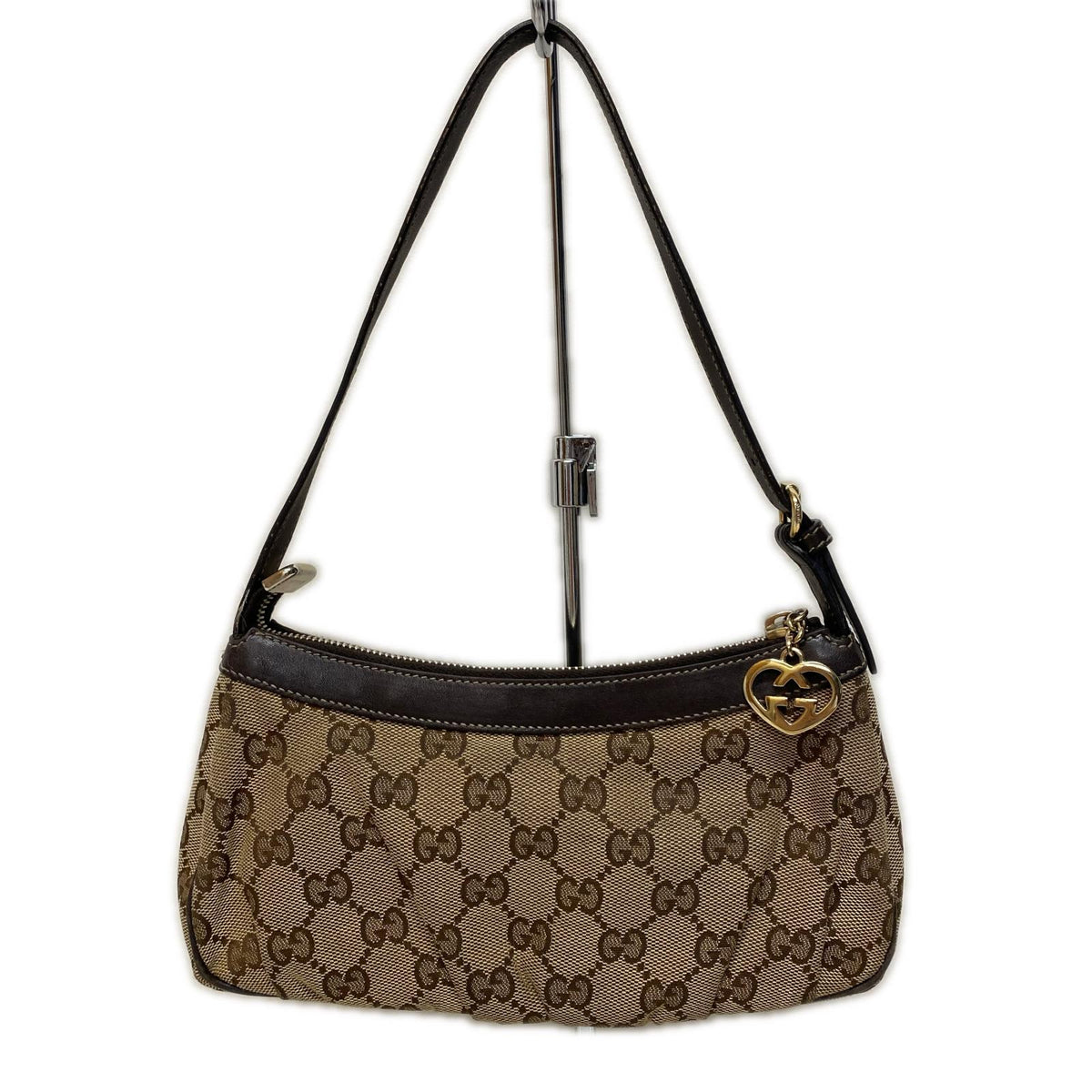 GUCCI GGキャンバス ラブリーハートコスメティックポーチ