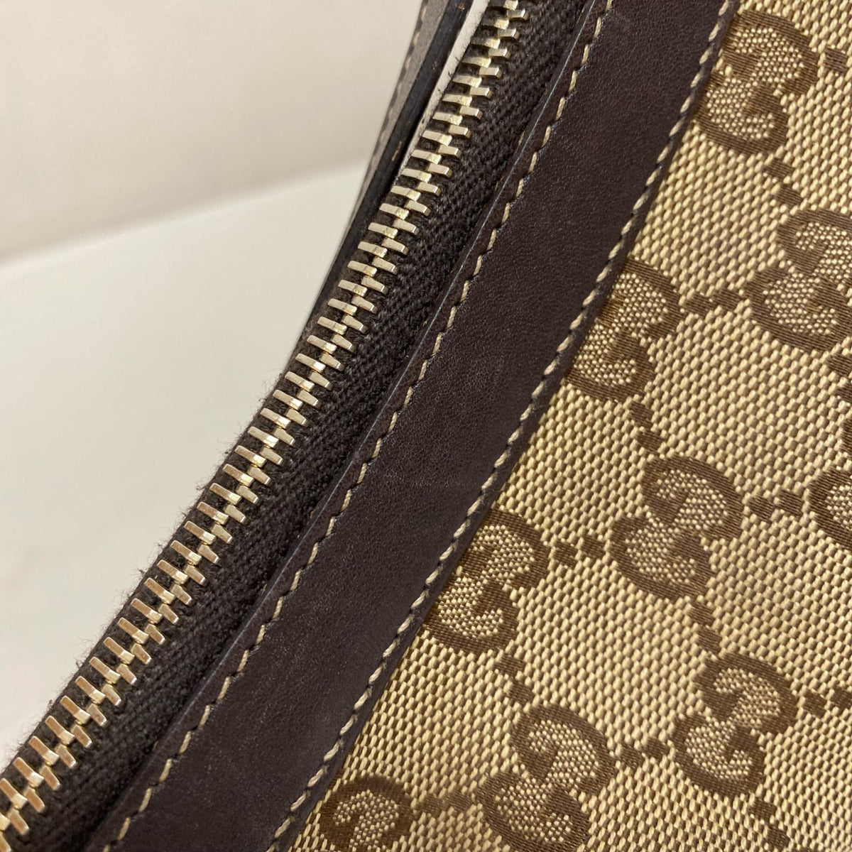 GUCCI GGキャンバス ラブリーハートコスメティックポーチ