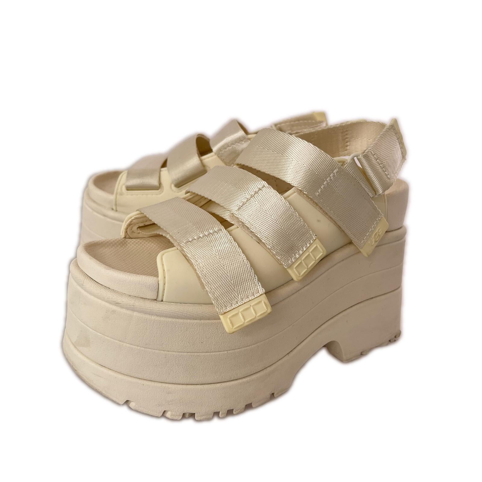 パンプス UGG GoldenRise (23.0) 23cm (US5 UK4 1/2 EU36) ホワイト