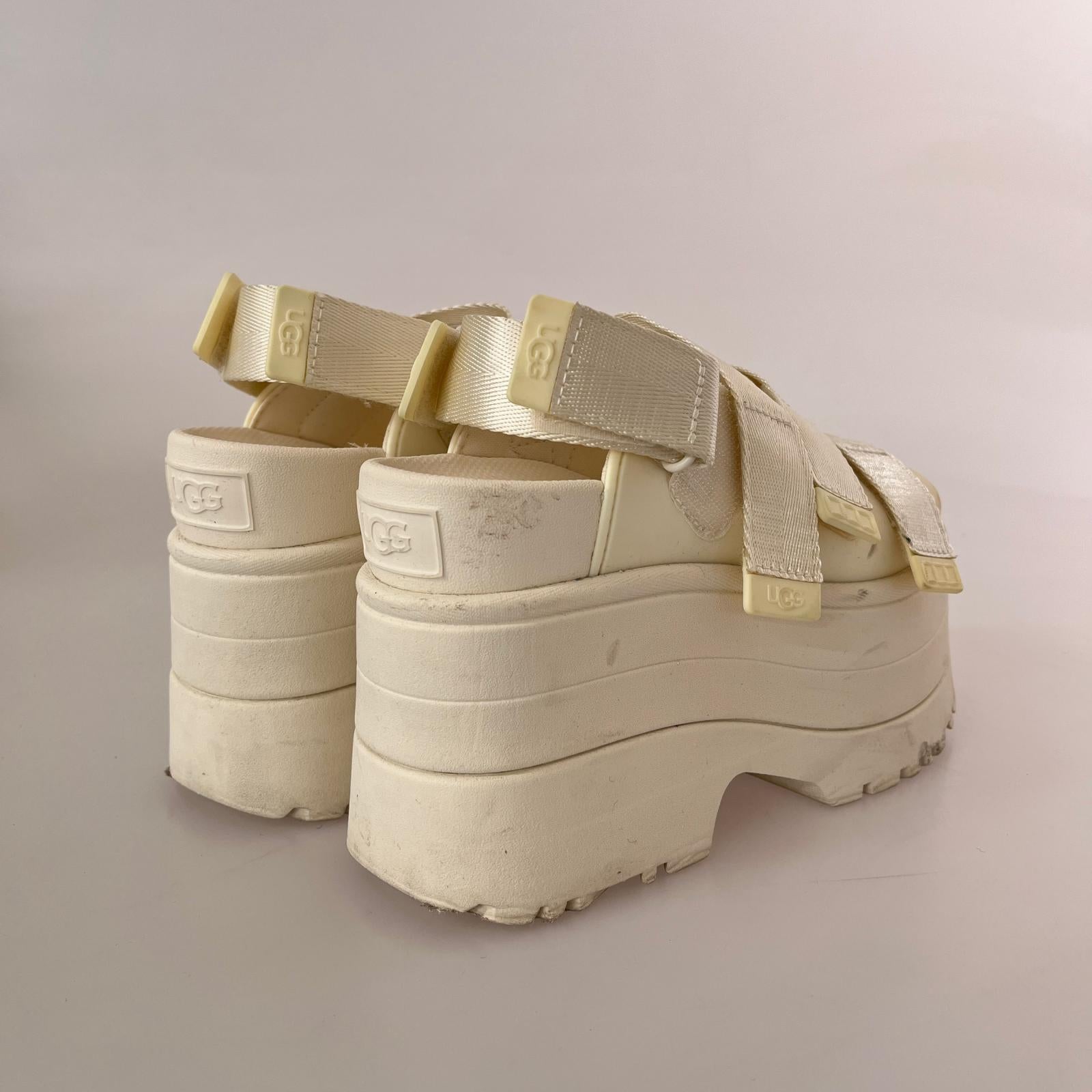パンプス UGG GoldenRise (23.0) 23cm (US5 UK4 1/2 EU36) ホワイト