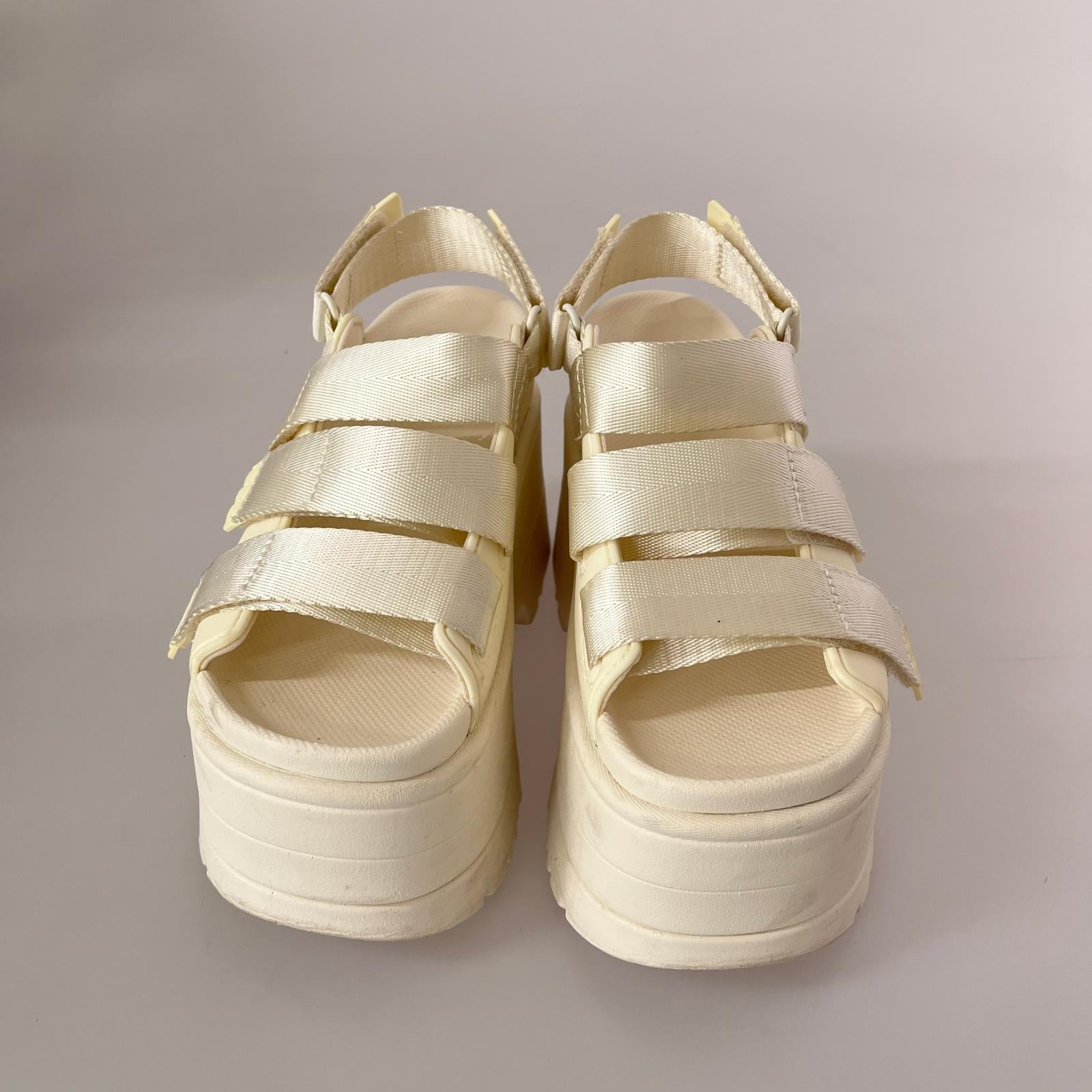 パンプス UGG GoldenRise (23.0) 23cm (US5 UK4 1/2 EU36) ホワイト