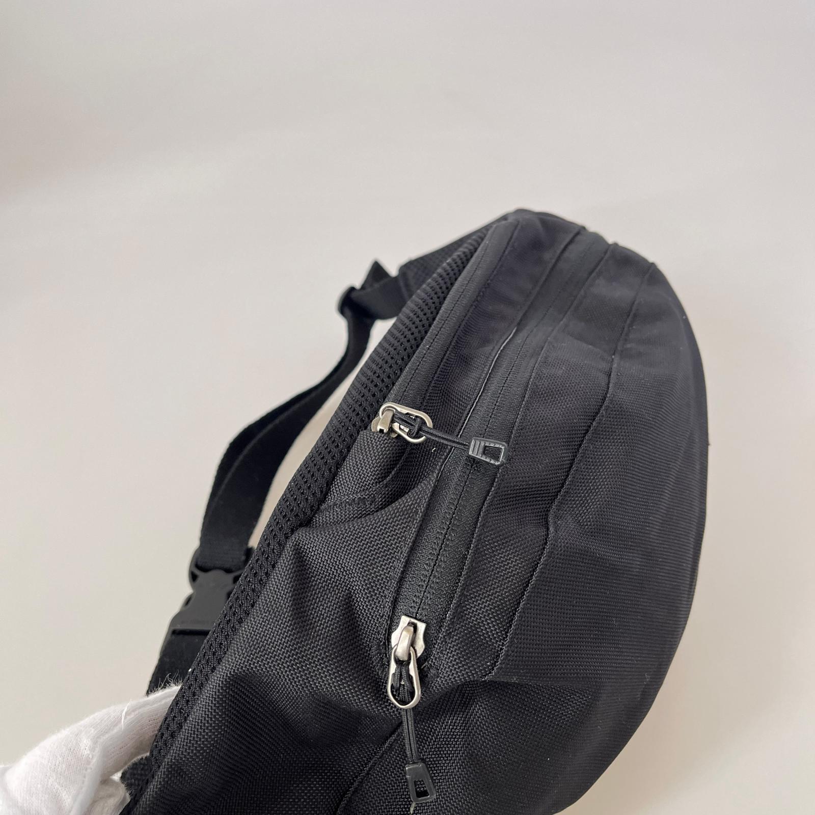 ボディバッグ ウエストバッグ BLK ブラック
