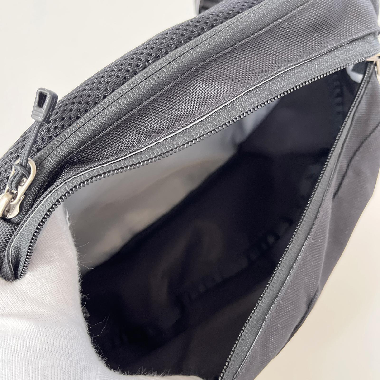 ボディバッグ ウエストバッグ BLK ブラック