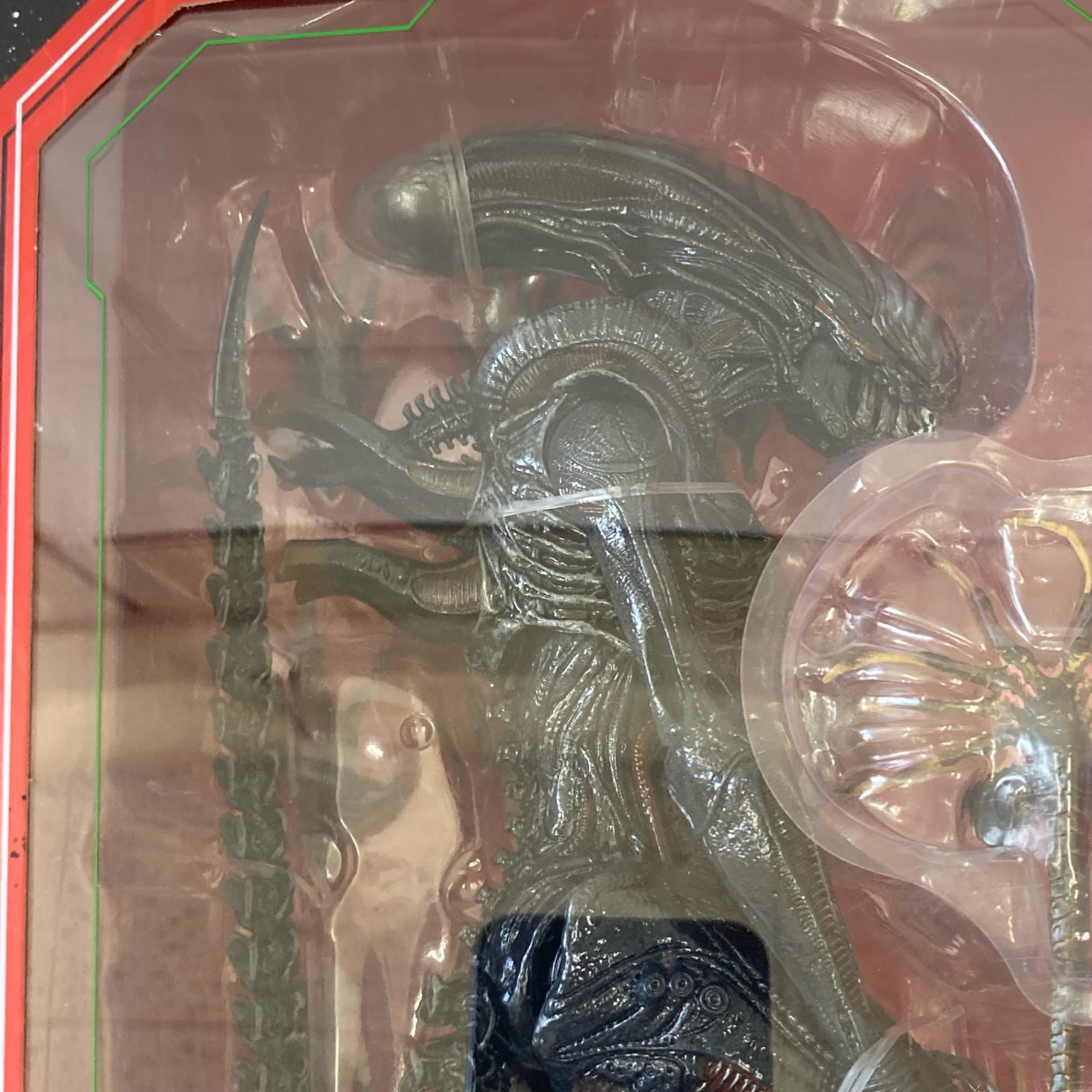 NECA エイリアン フィギュア/グッズ