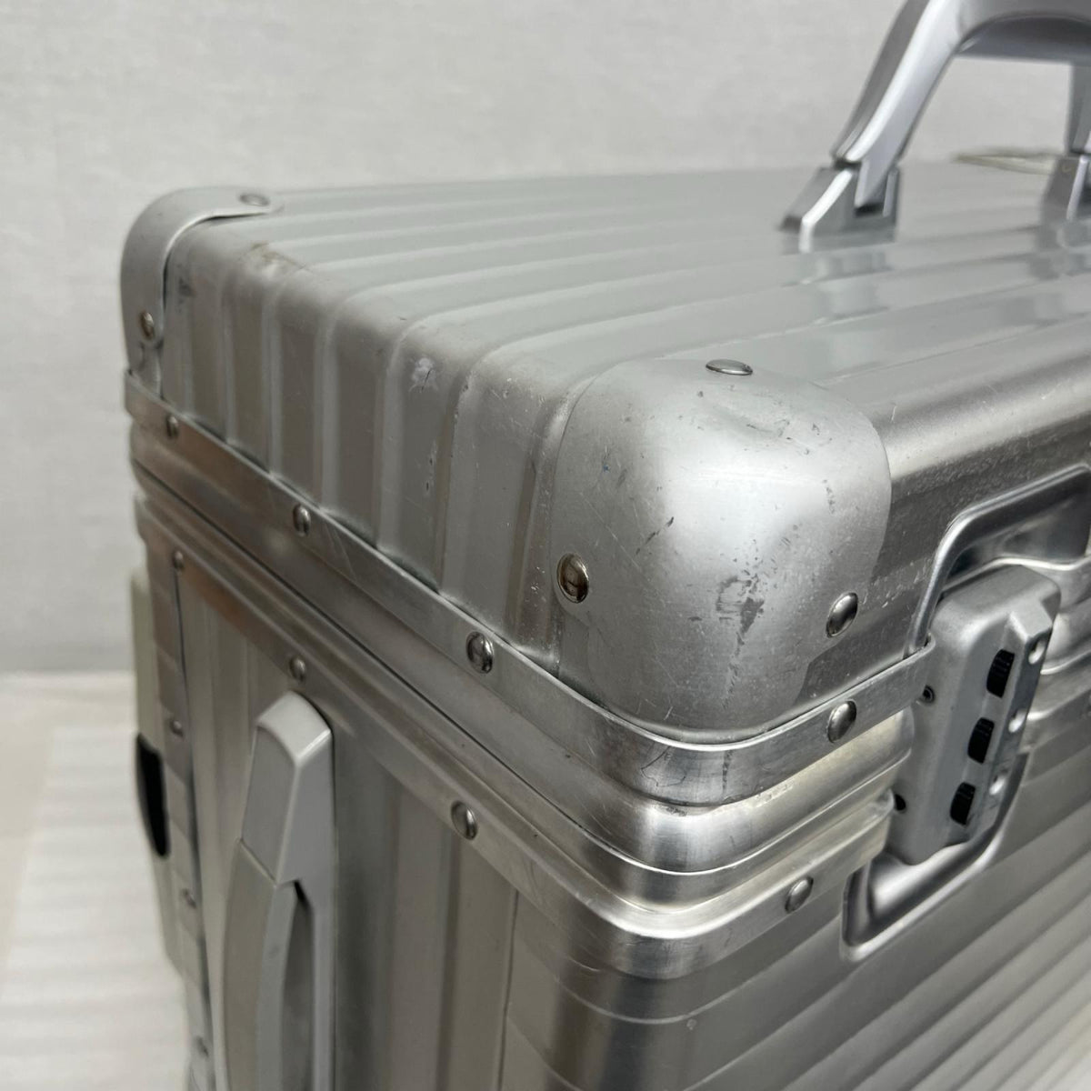 キャリーバッグ RIMOWA リモワ トパーズ パイロットケース